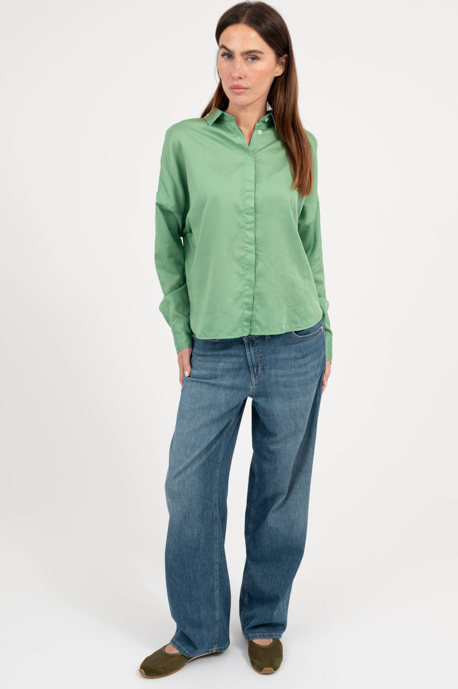 Bluse SANDY in Grassgrün