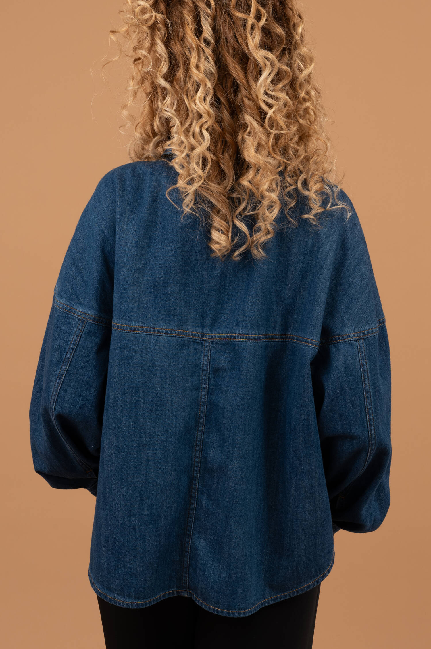 Boxy Jeansbluse in Dunkelblau Boxy Jeansbluse in Dunkelblau