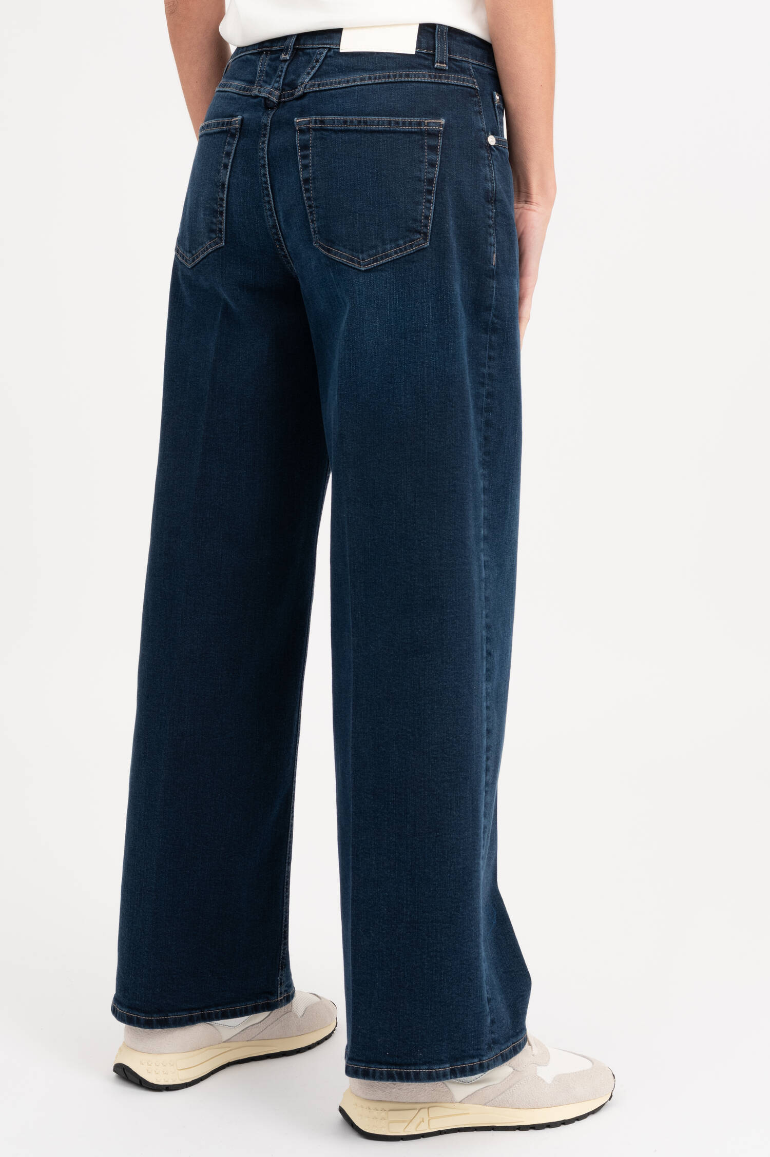 Jeans JAYLA in Dunkelblau Jeans JAYLA in Dunkelblau