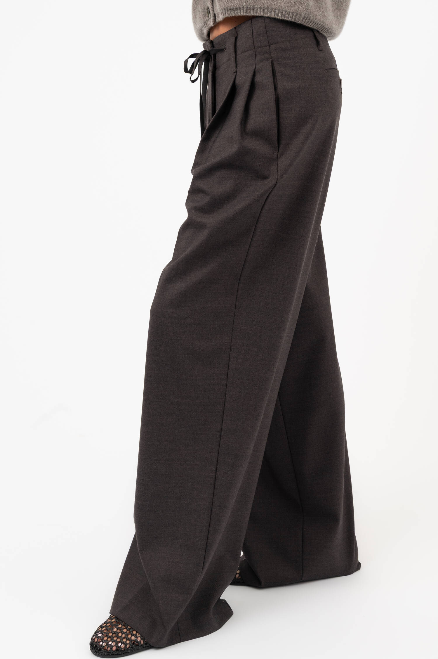 Woll-Mix-Bundfaltenhose ADDISON in Braun