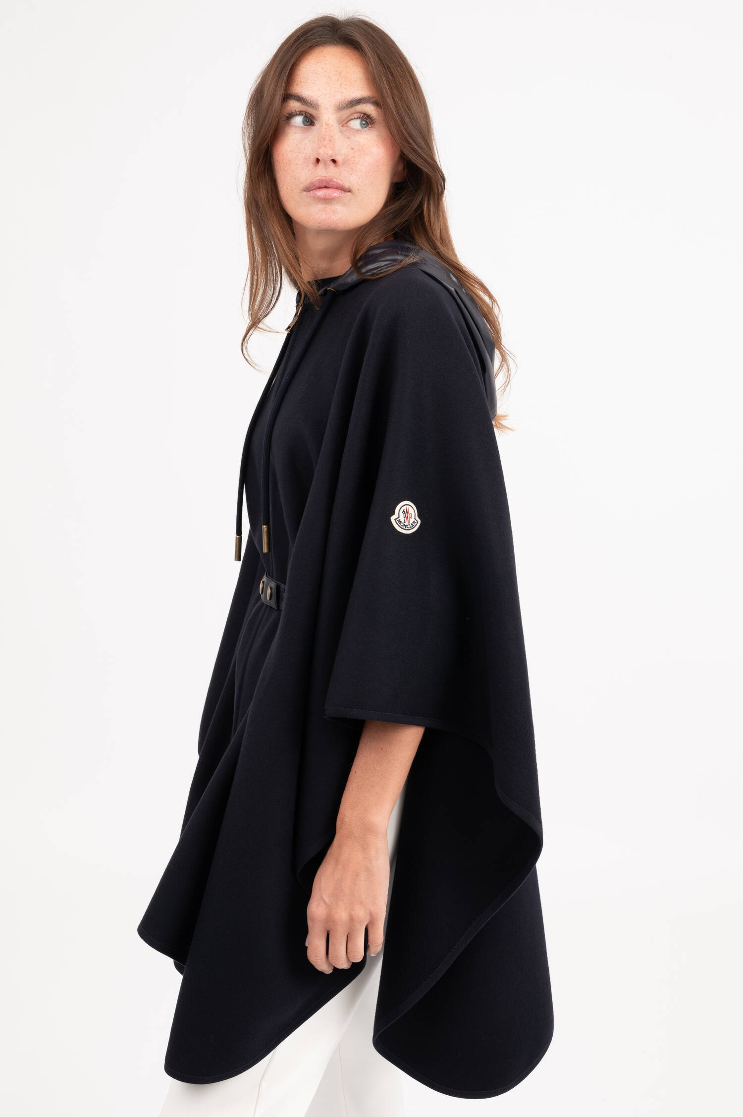 Cape aus Schurwolle in Navy