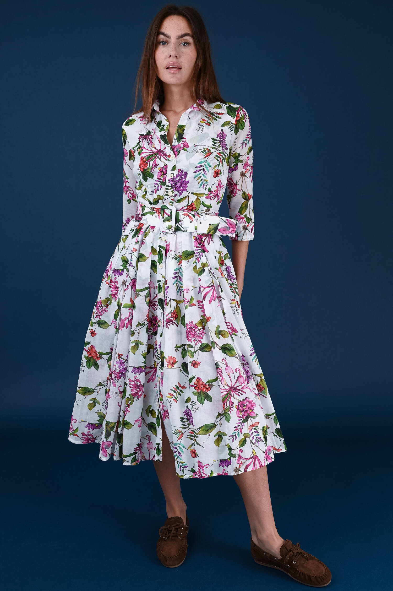 Kleid ASTER in Weiß/Pink gemustert