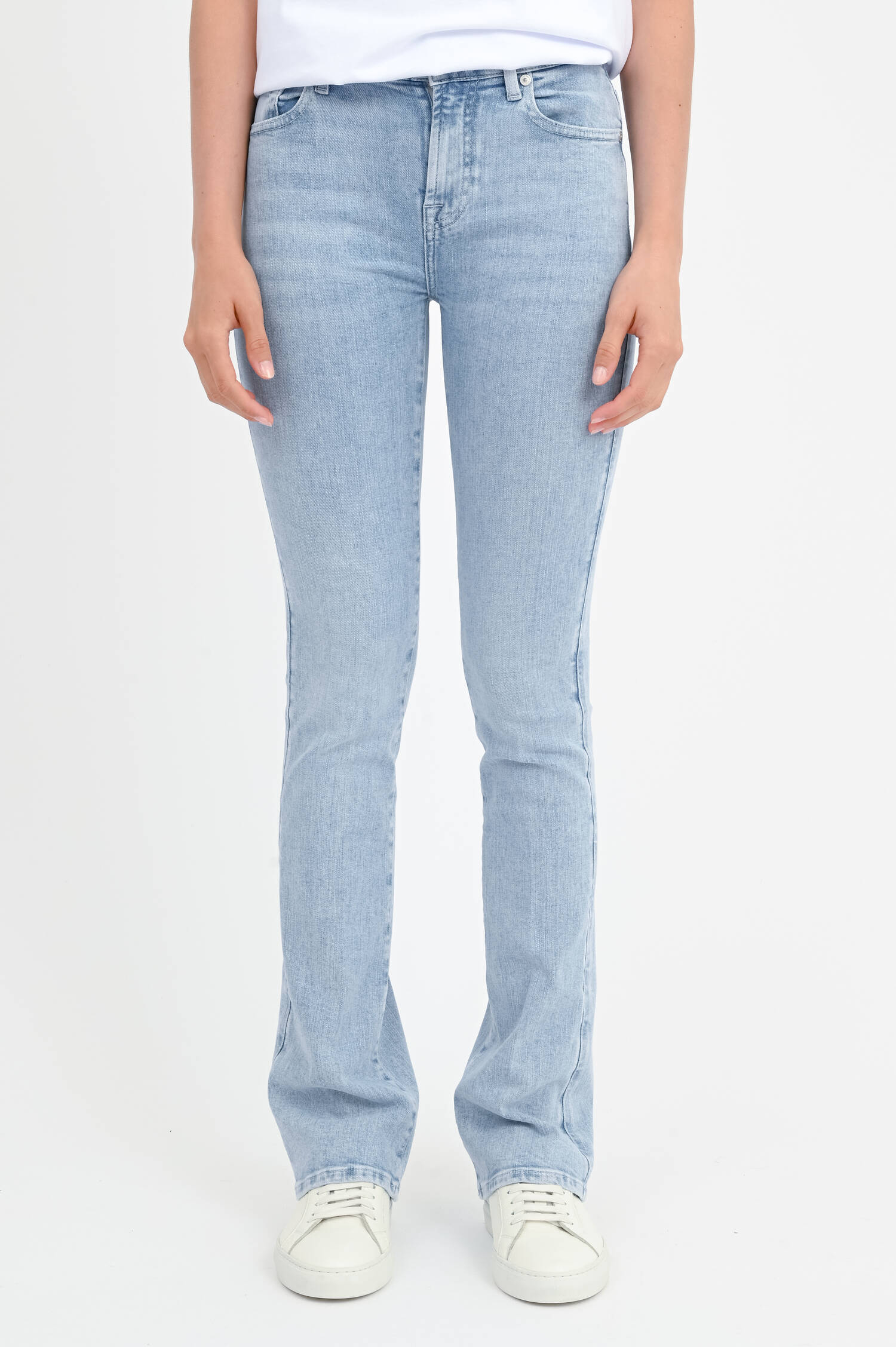 Bootcut Jeans OLINA in Hellblau Bootcut Jeans OLINA in Hellblau