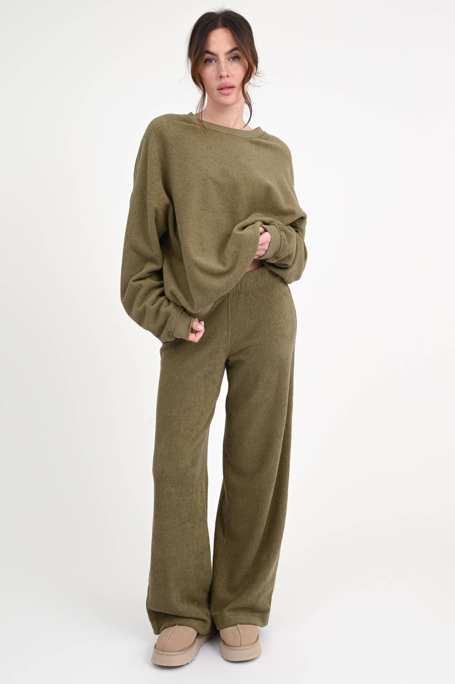 Frottee Sweatpants ELENYA in Oliv