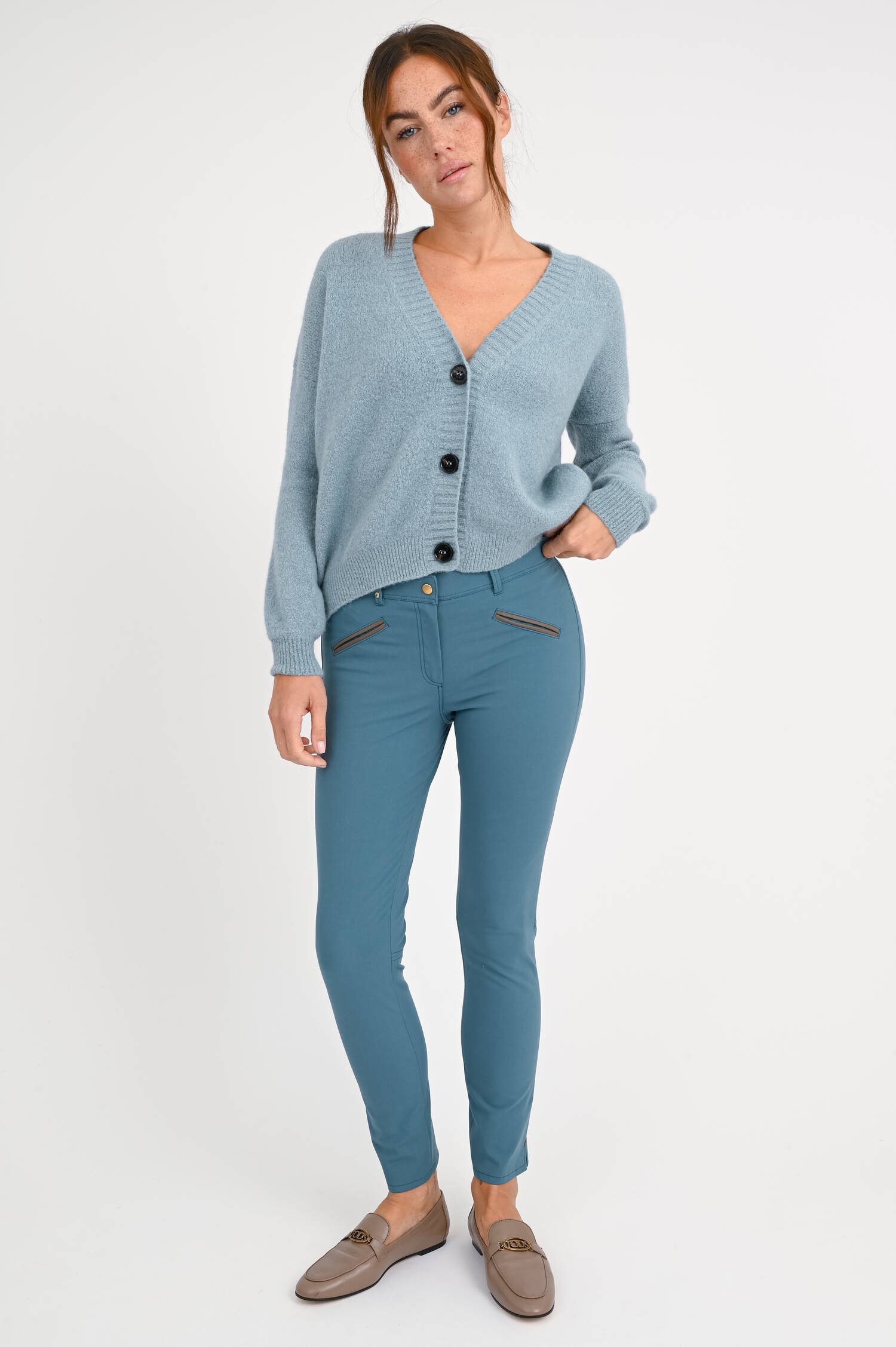 Chino ROYAL mit Lederdetails in Petrol