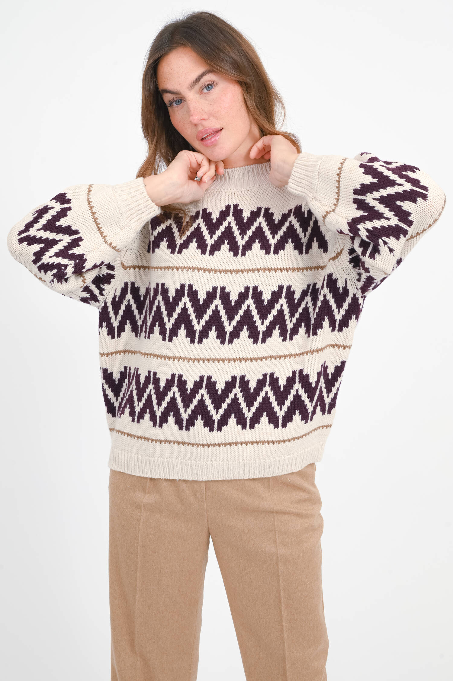 Wollpullover mit Allover-Design in Light Beige