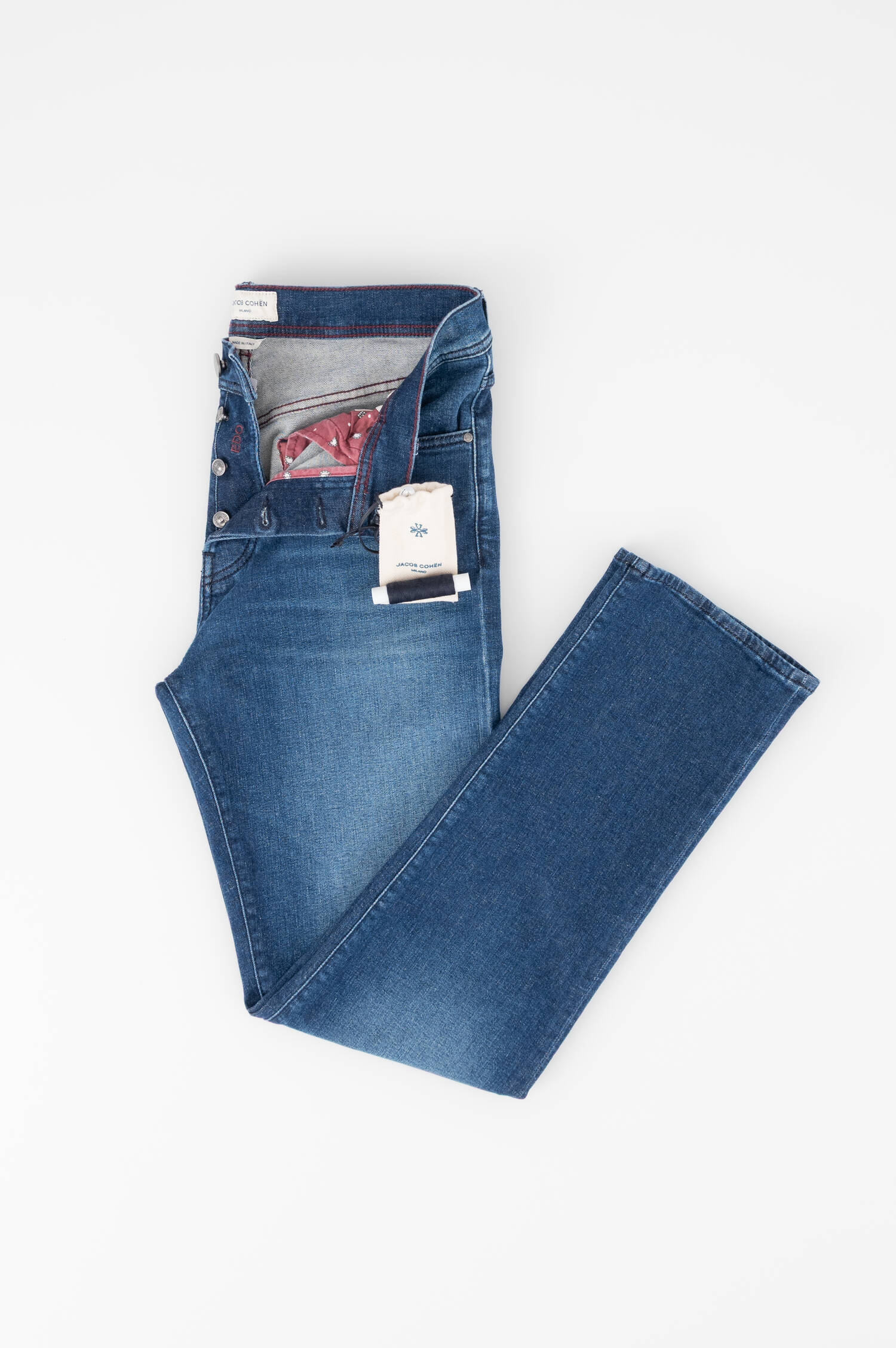 Vintage-Jeans EDO in Dunkelblau Vintage-Jeans EDO in Dunkelblau