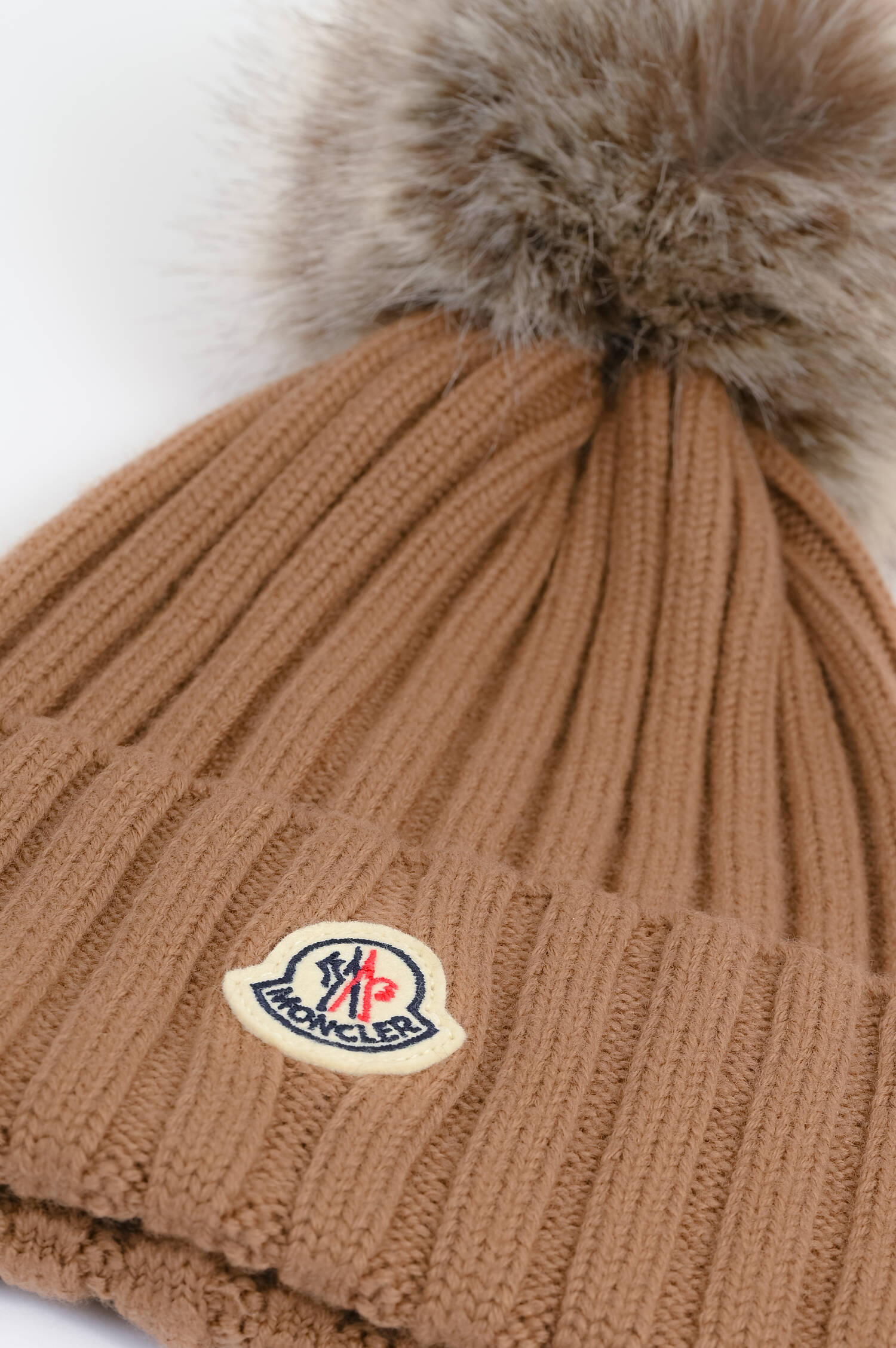 Wollmütze mit Logo in Camel