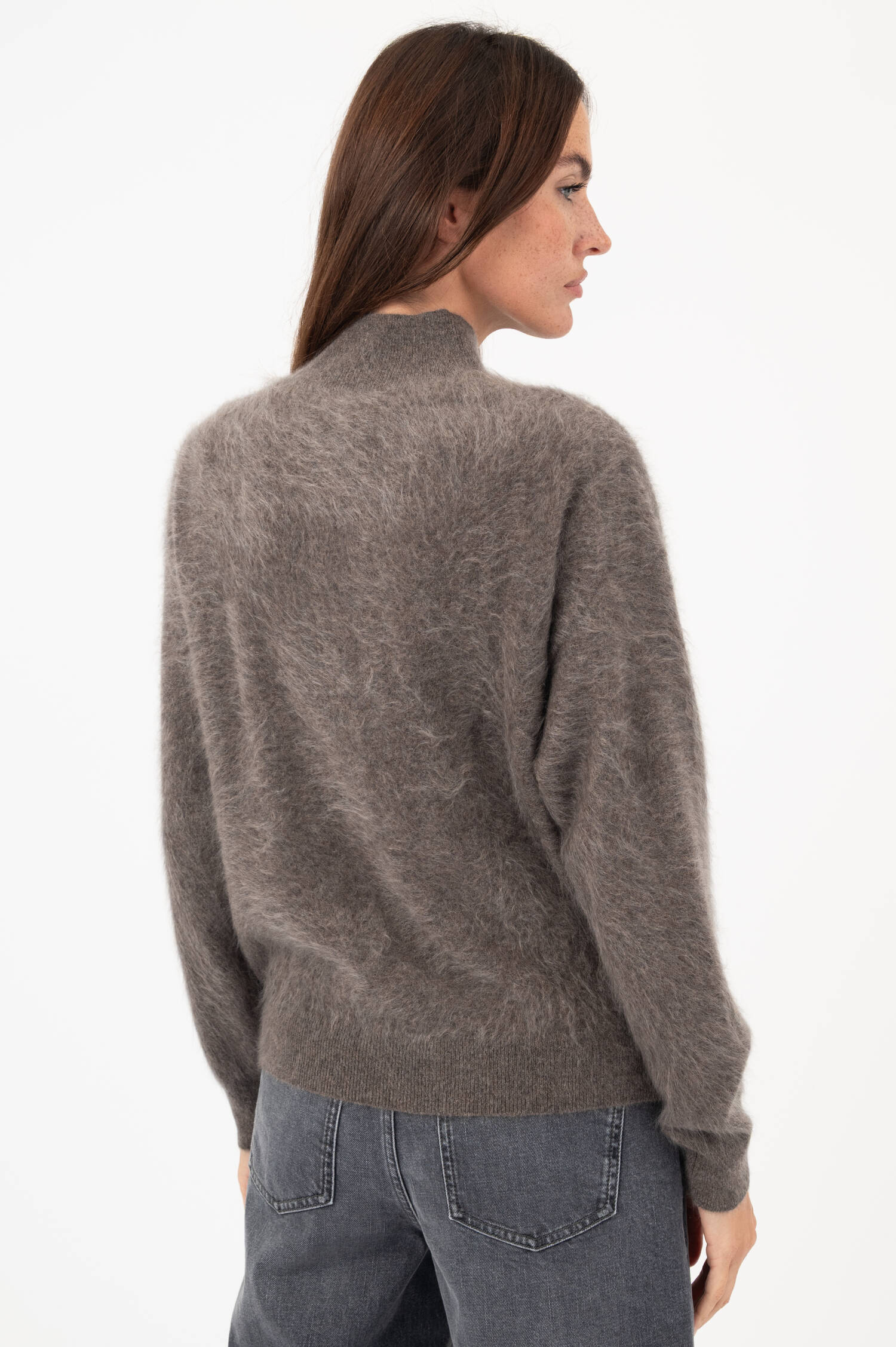Hairy-Cashmere-Stehkragen-Pullover in Grau Hairy-Cashmere-Stehkragen-Pullover in Grau