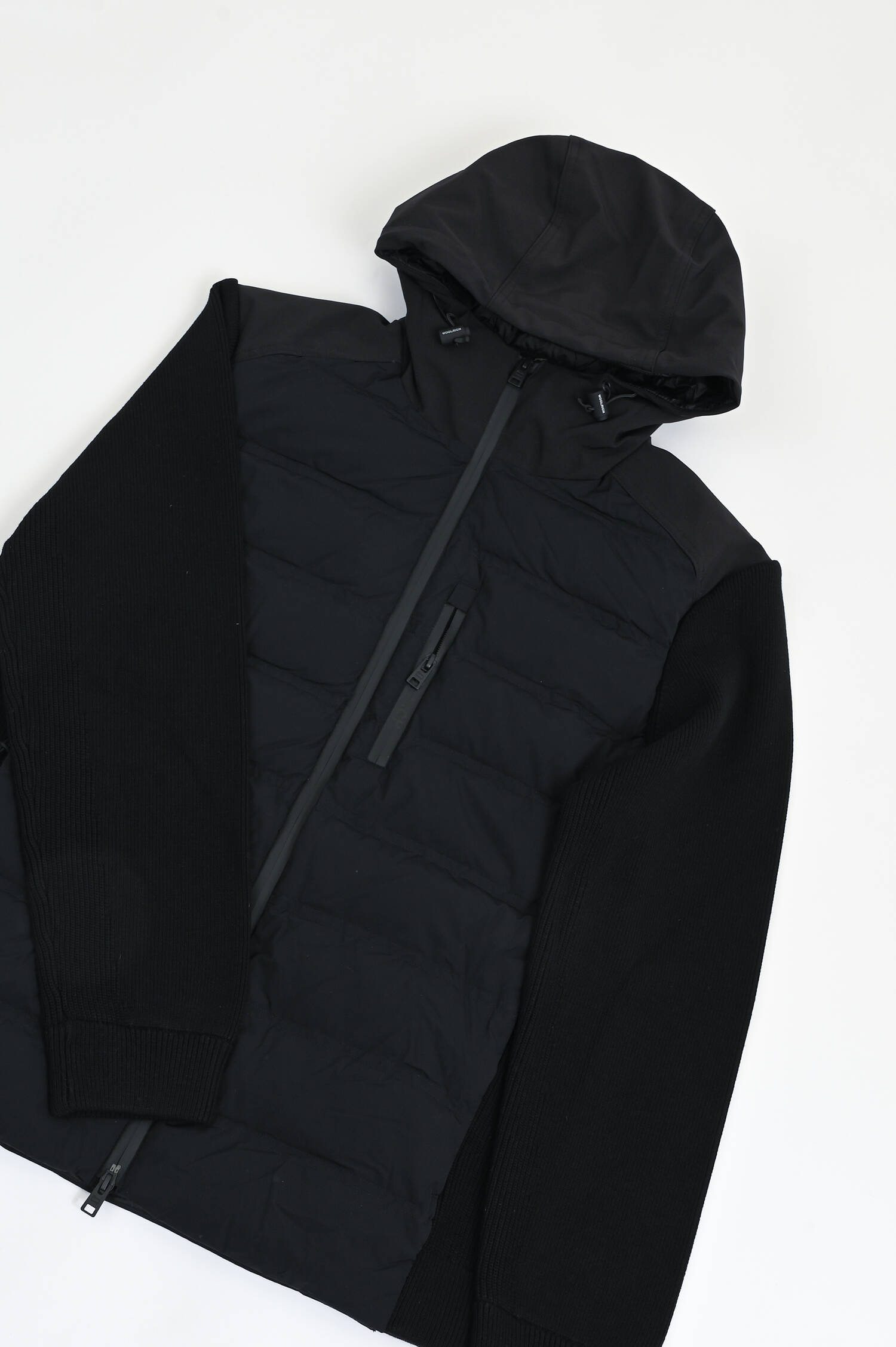 Hybrid-Jacke in Mattschwarz