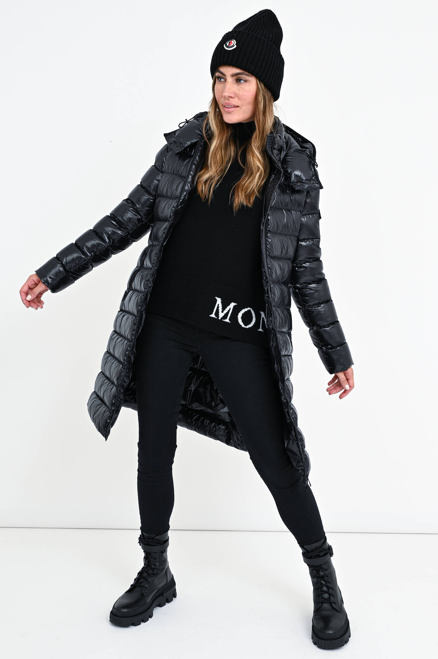 Daunenmantel MOKA in Schwarz