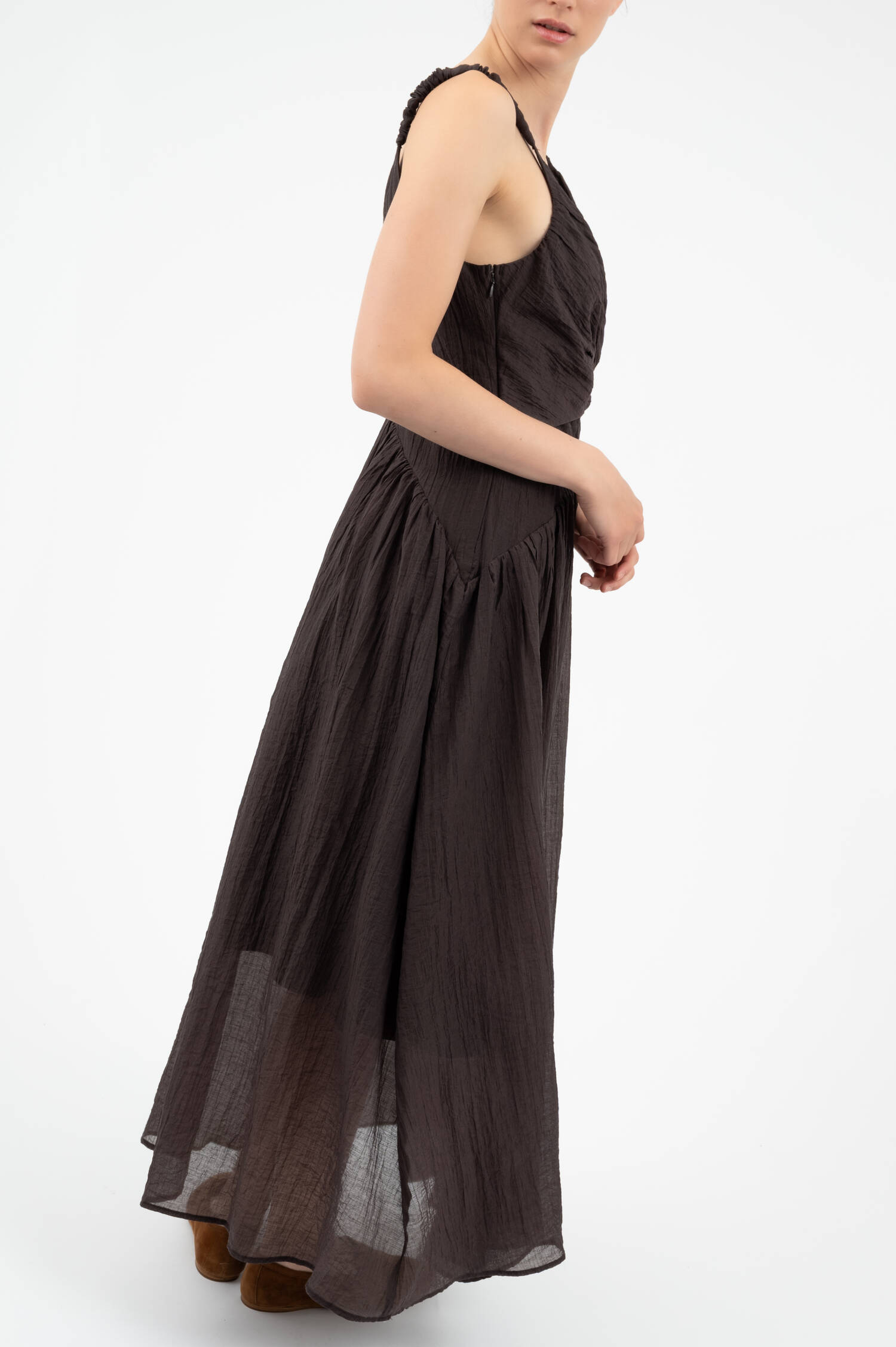 Kleid mit Strukturmuster in Braun Kleid mit Strukturmuster in Braun