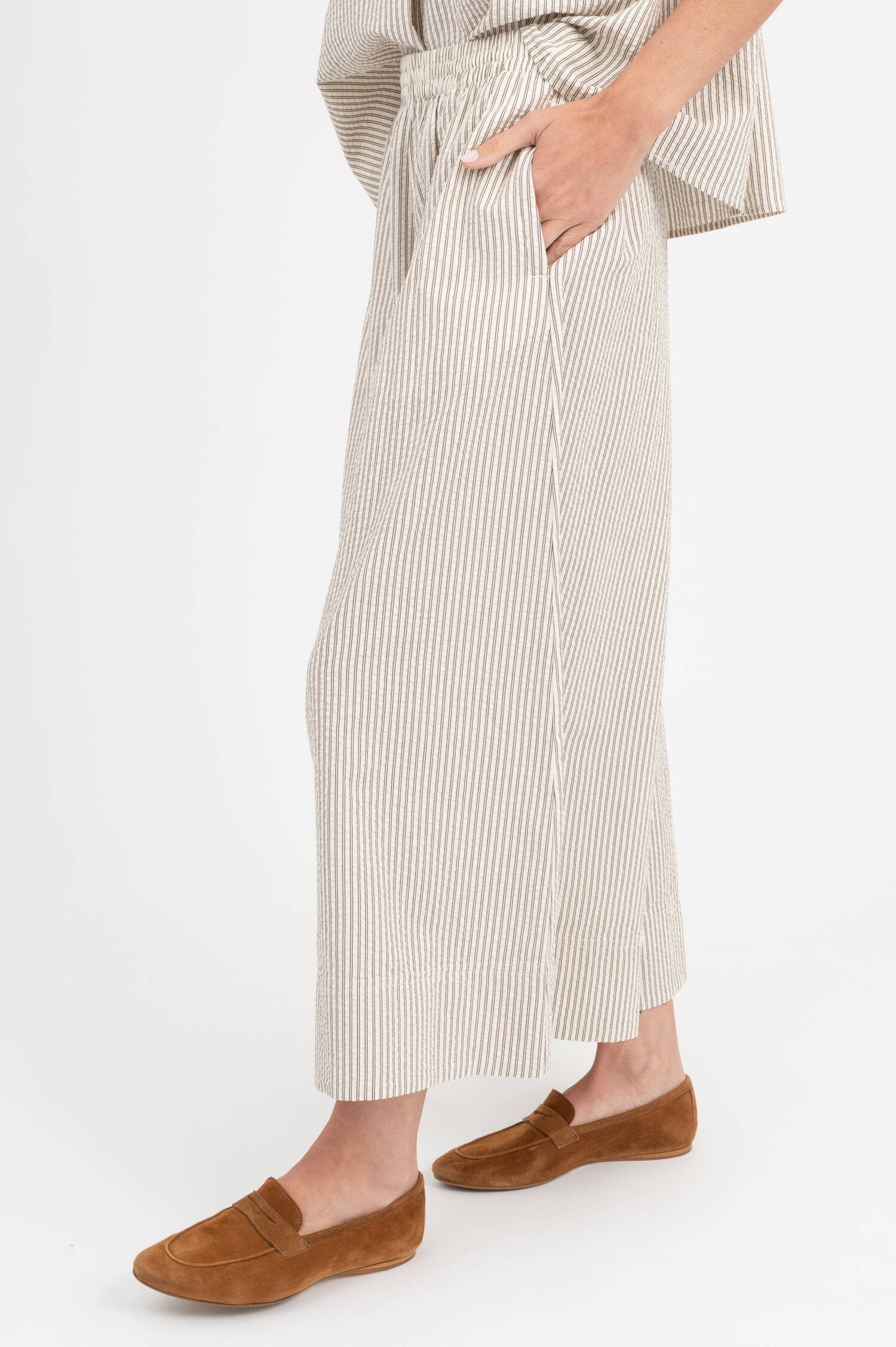 Extra weite Culotte Hose in Ecru/Khaki Extra weite Culotte Hose in Ecru/Khaki