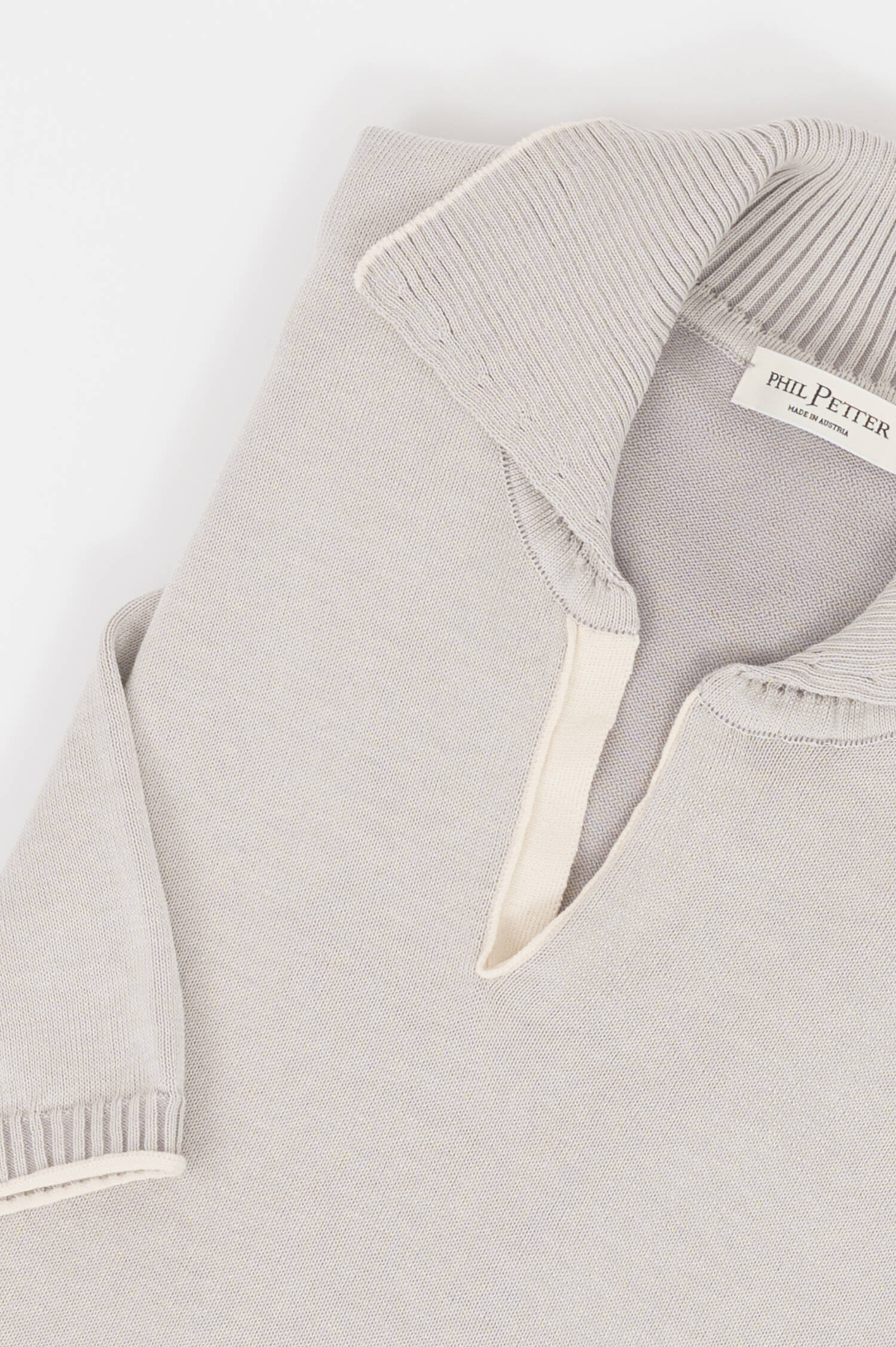 Strick Poloshirt in Hellgrau