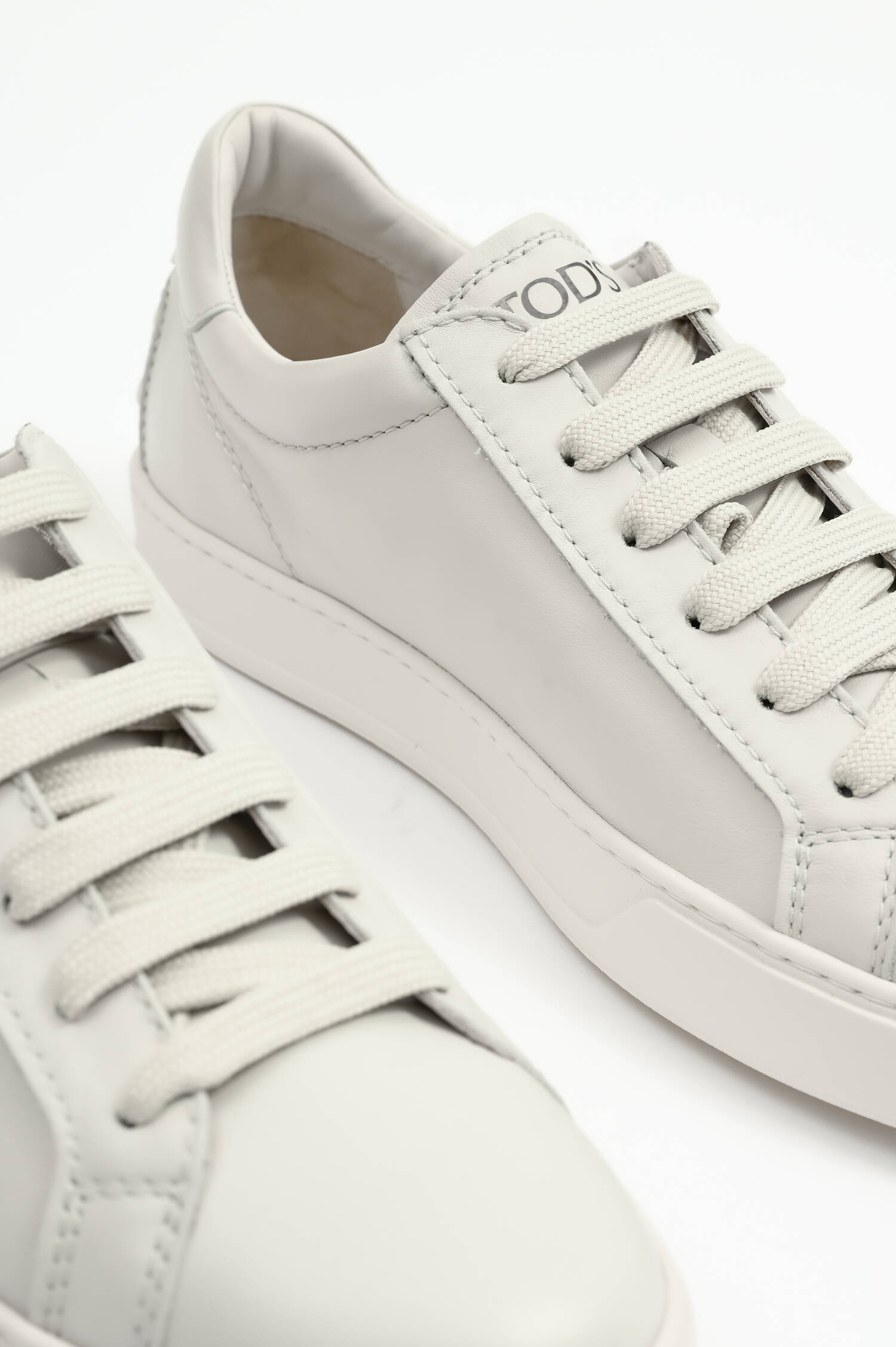 Sneaker ALLACCIATA CASSETTA in Hellgrau