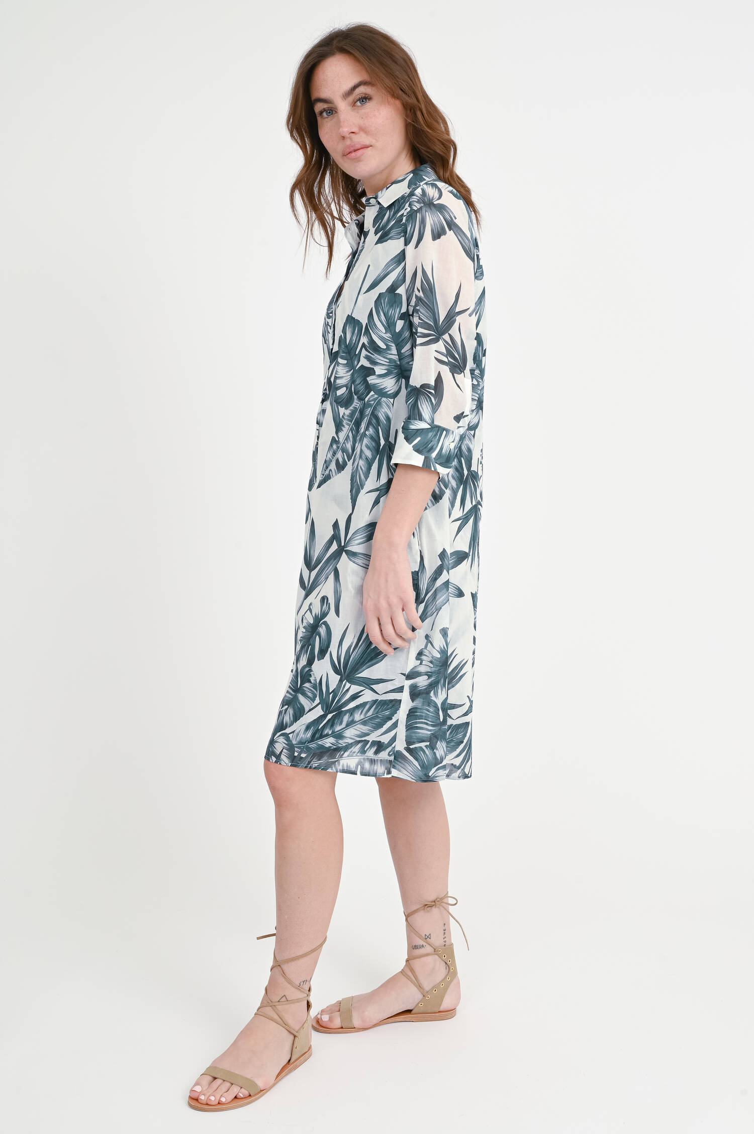 Baumwollkleid in Tea Jungle Baumwollkleid in Tea Jungle