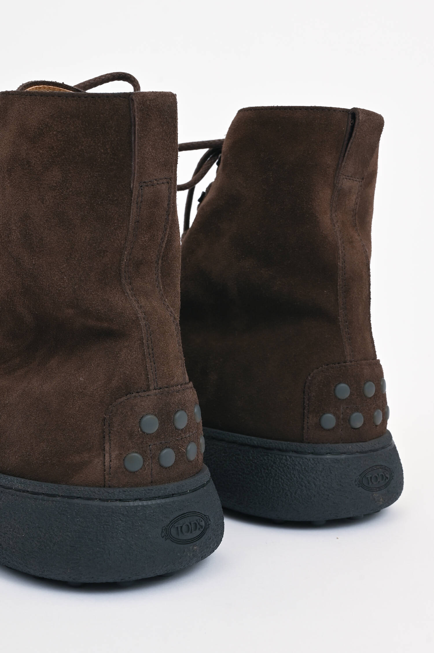 Winterstiefel aus Wildleder in Braun Winterstiefel aus Wildleder in Braun