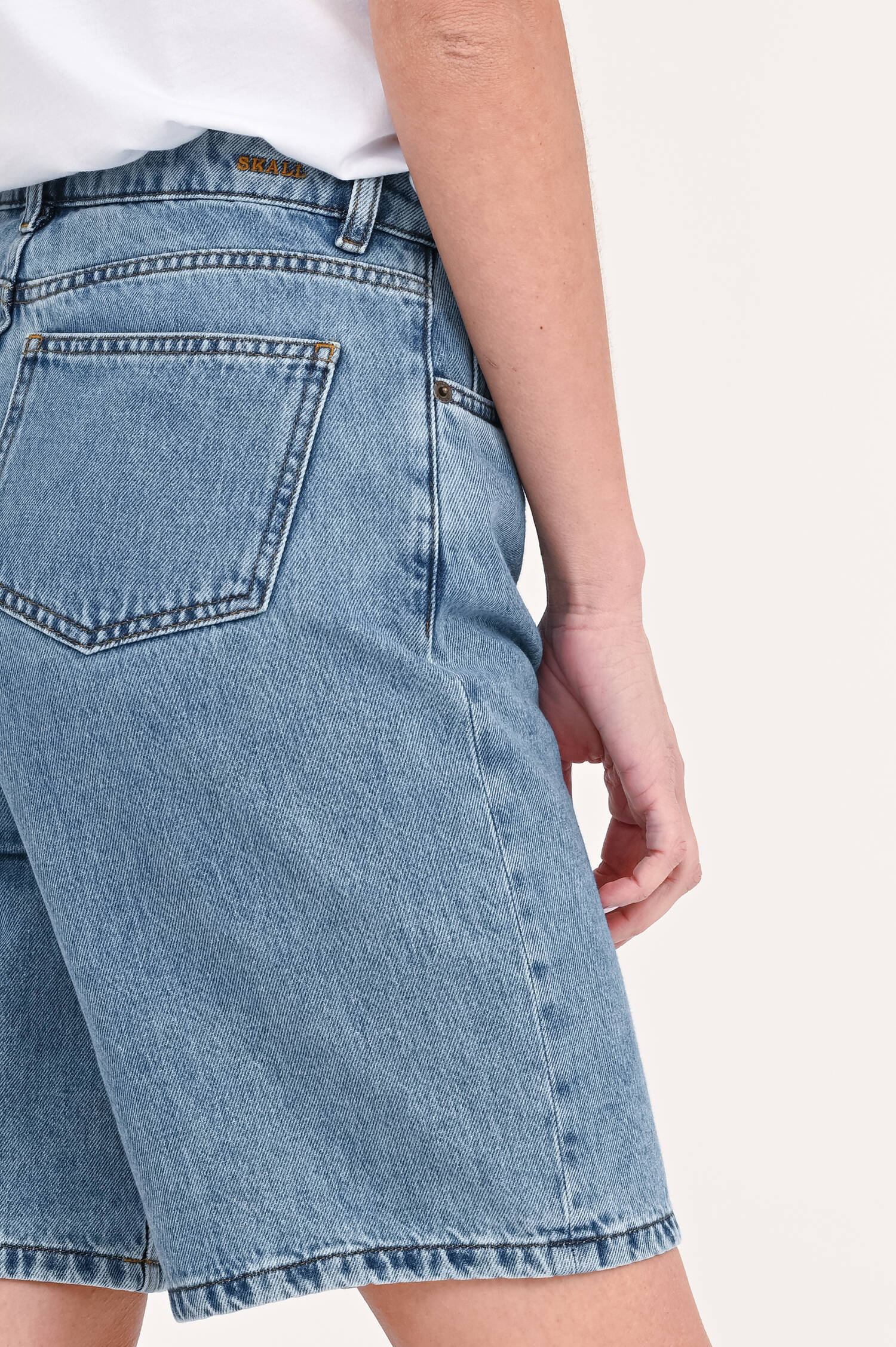 Jeans Short WILSON in Mittelblau Jeans Short WILSON in Mittelblau