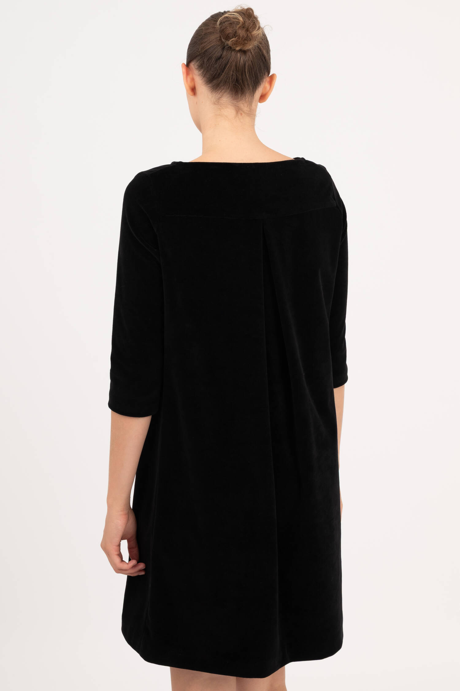 Samtkleid in Schwarz Samtkleid in Schwarz