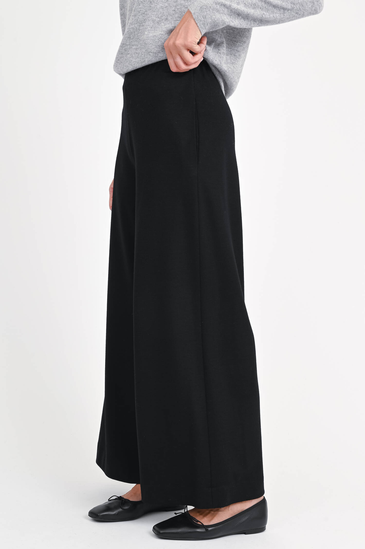 Cropped-Wollhose in Schwarz