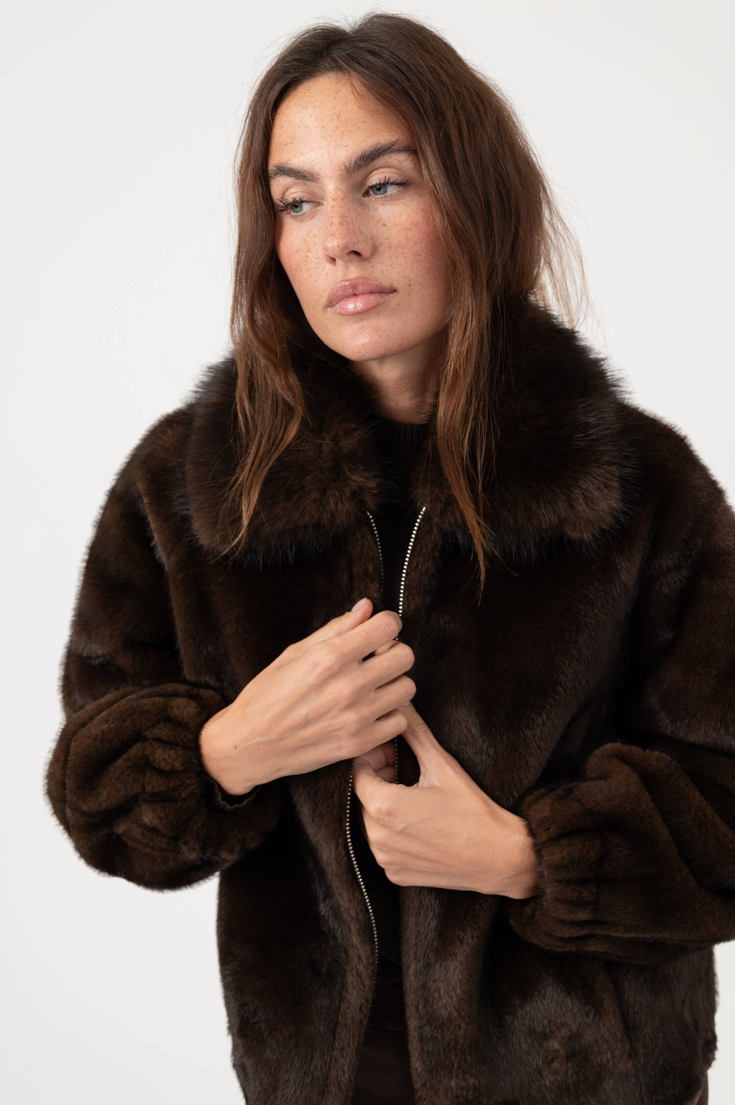 Faux-Fur-Jacke MINK in Braun Faux-Fur-Jacke MINK in Braun