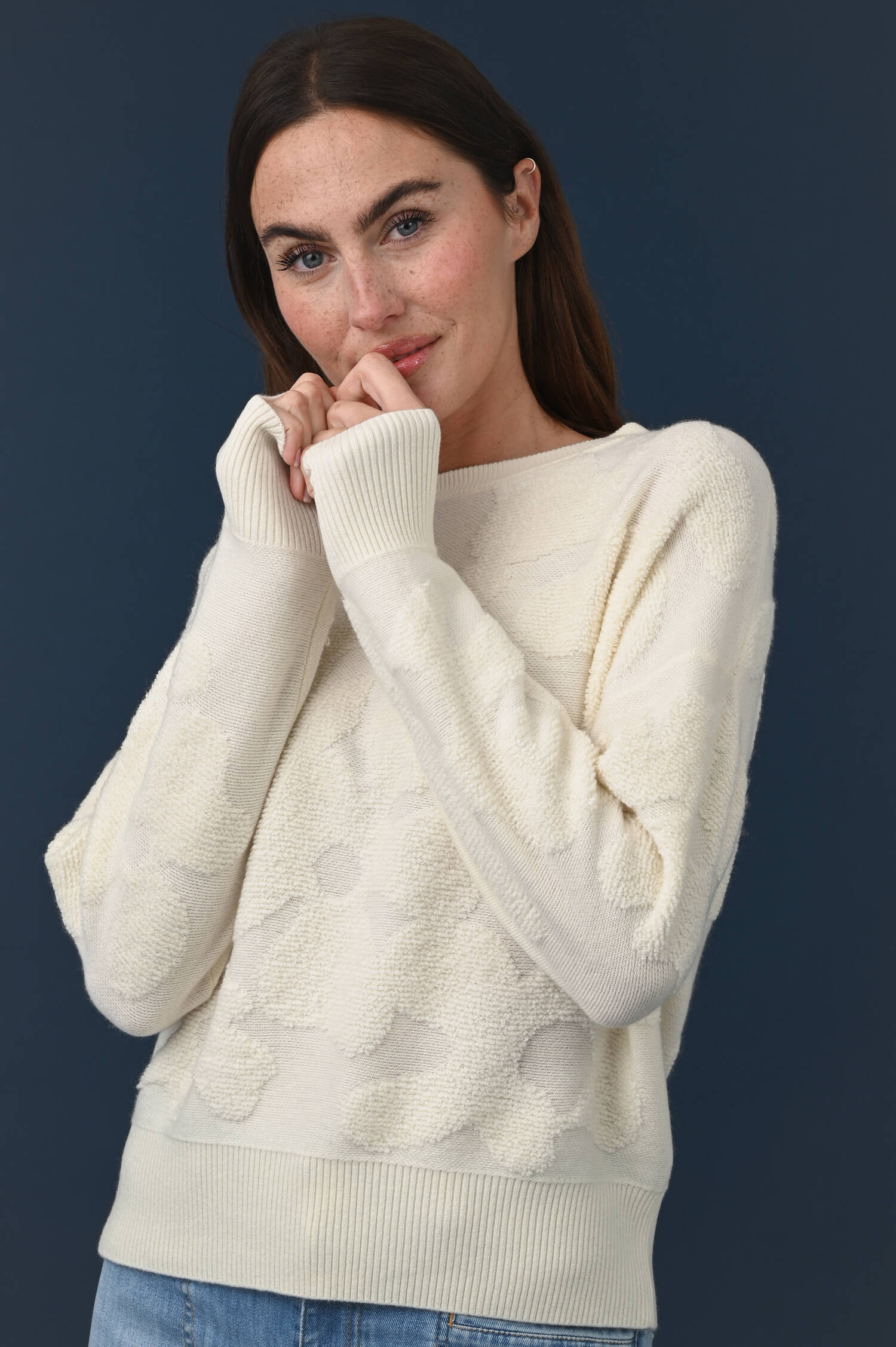 Pullover mit Bouclestruktur in Mozzarella