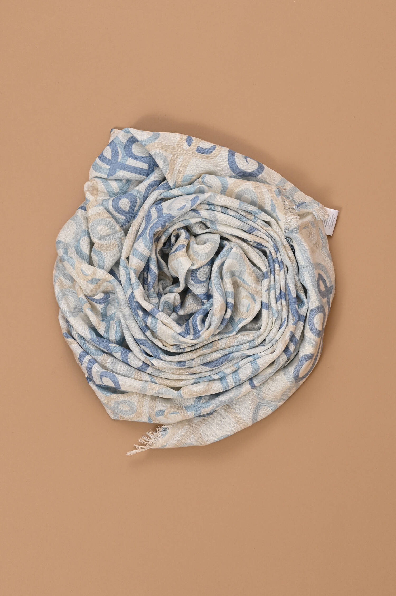 Schal HYDABIG in Blau gemustert