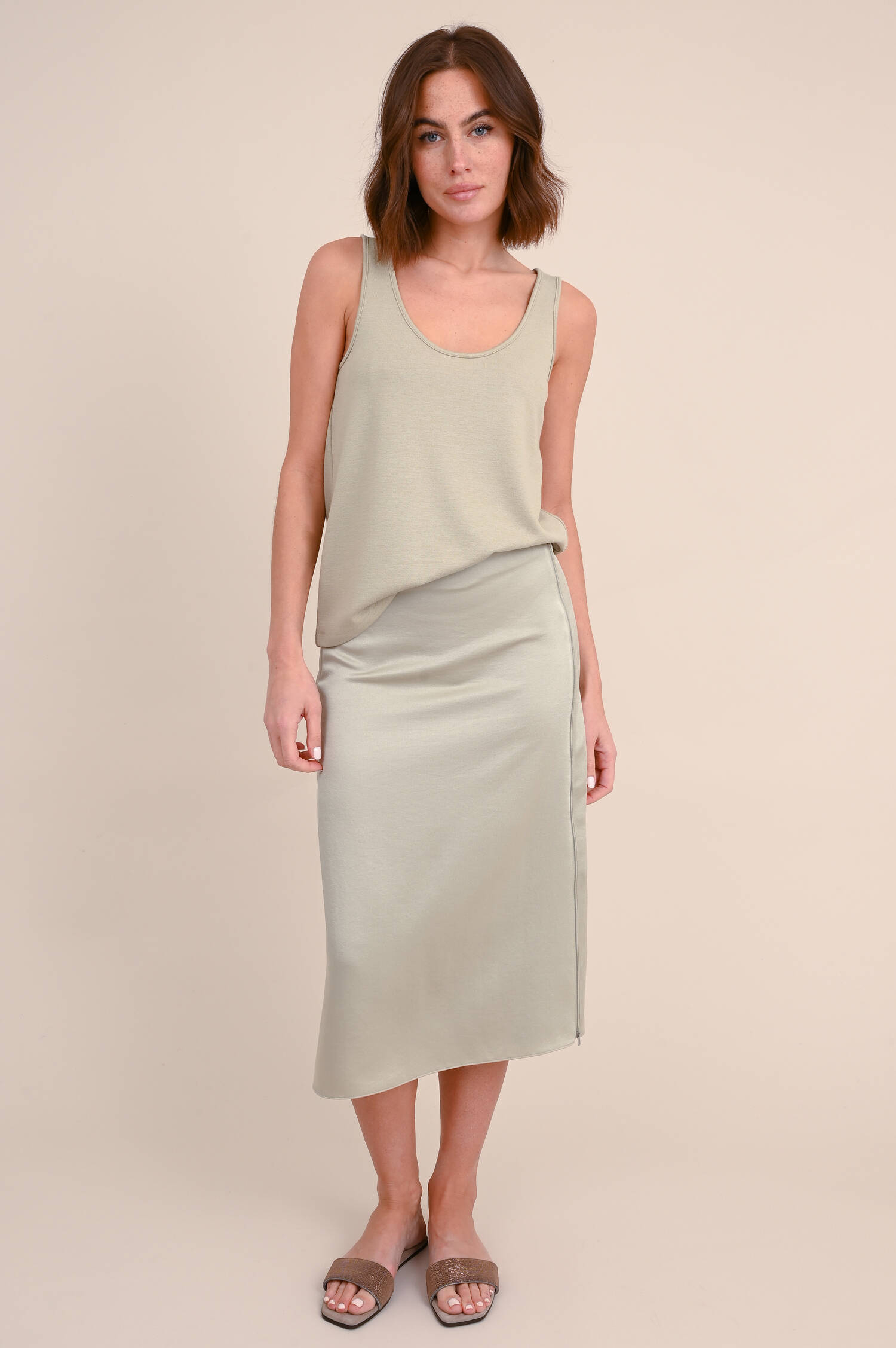 Midi Sliprock mit Zierreißverschluss in Taupe