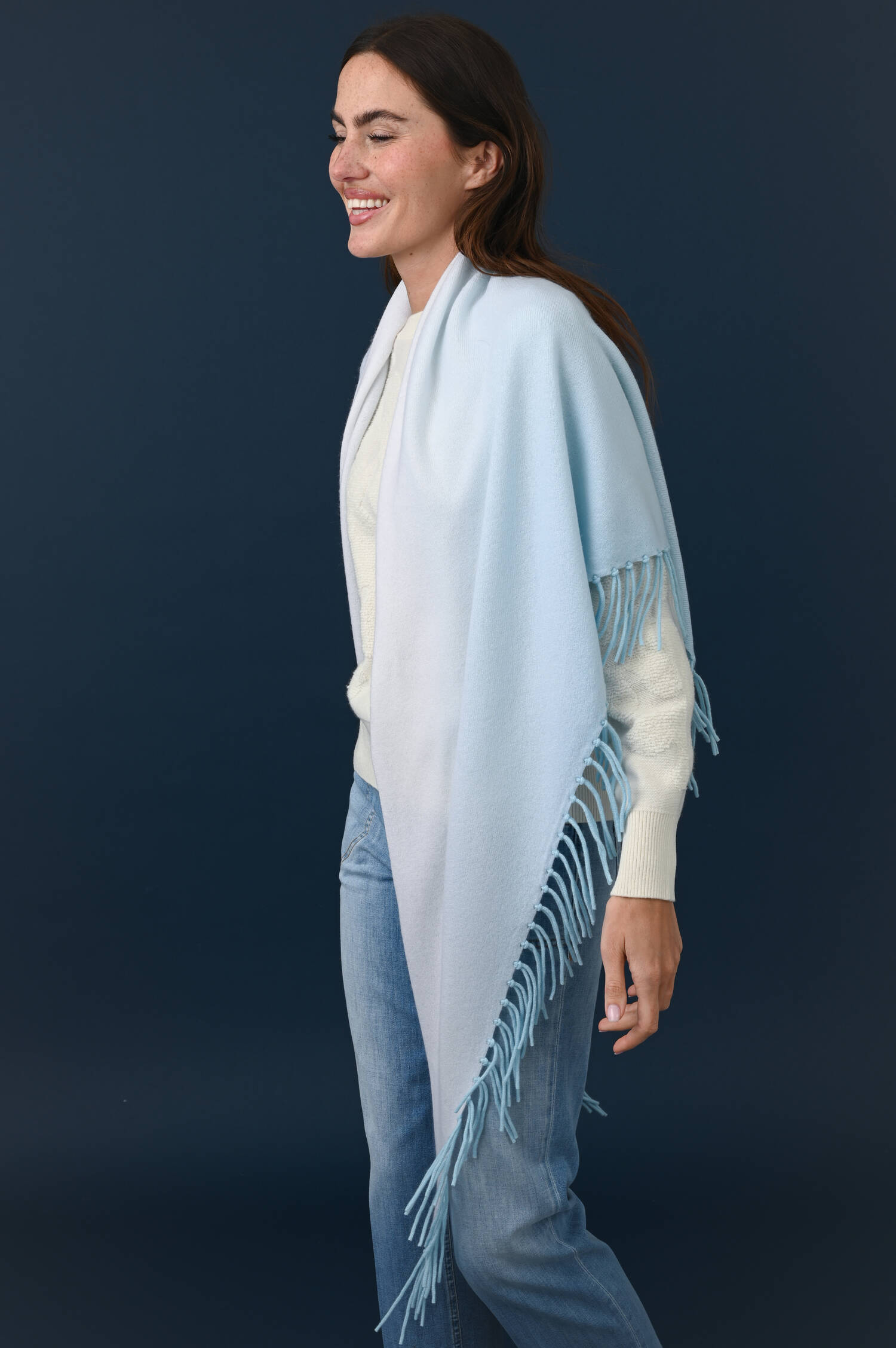 Dreieckstuch aus Woll-Cashmere in Aquablau