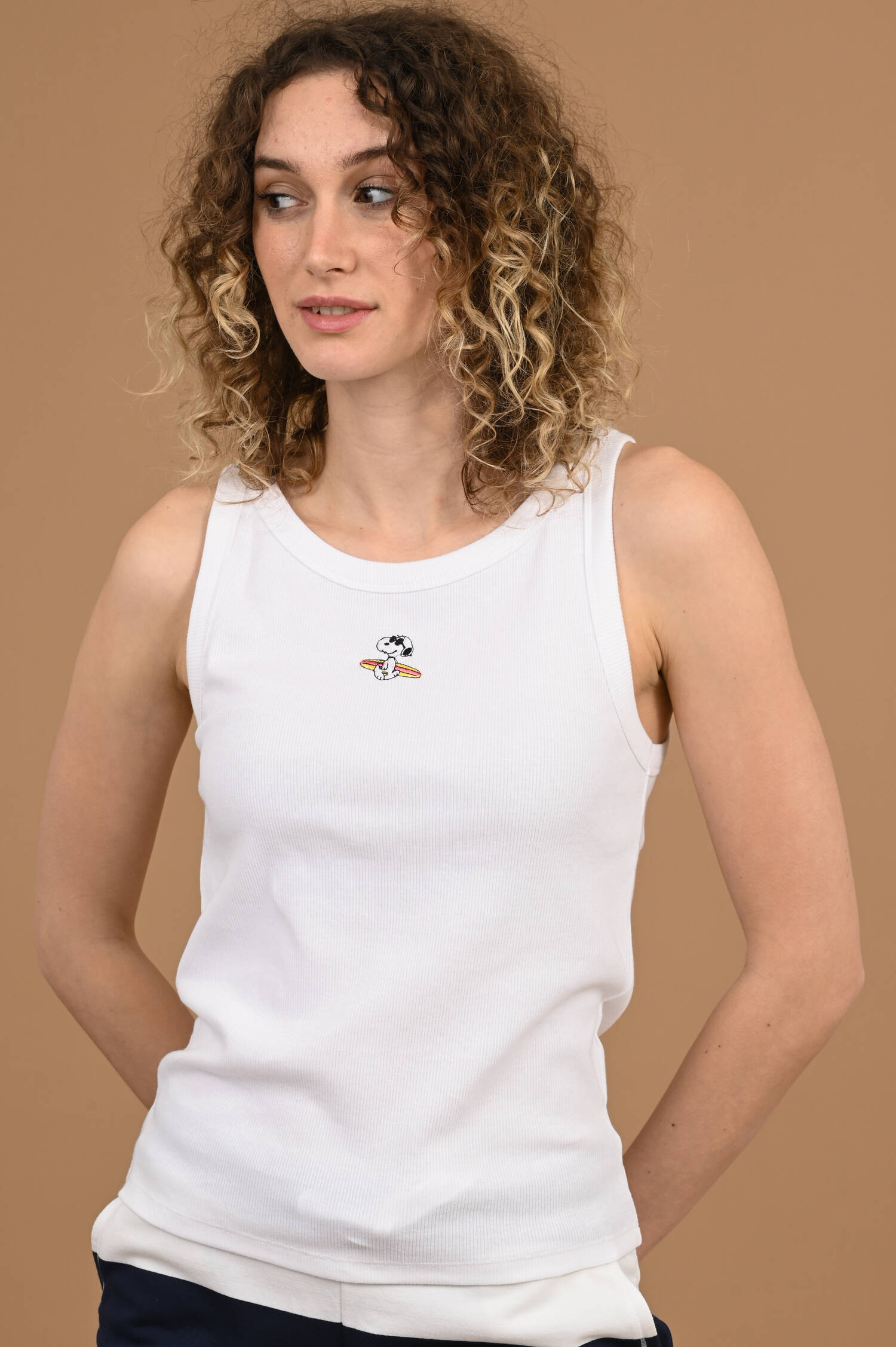 Tanktop mit Snoopy Aufstick in Klarweiß