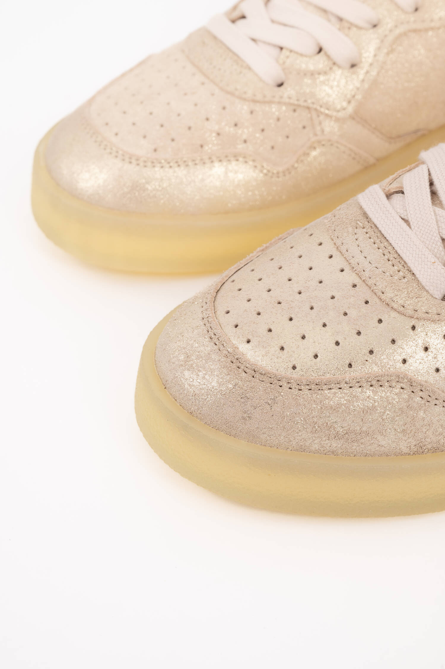Sneaker MEDALIST mit Glitzer Effekt in Silber/Gold Sneaker MEDALIST mit Glitzer Effekt in Silber/Gold
