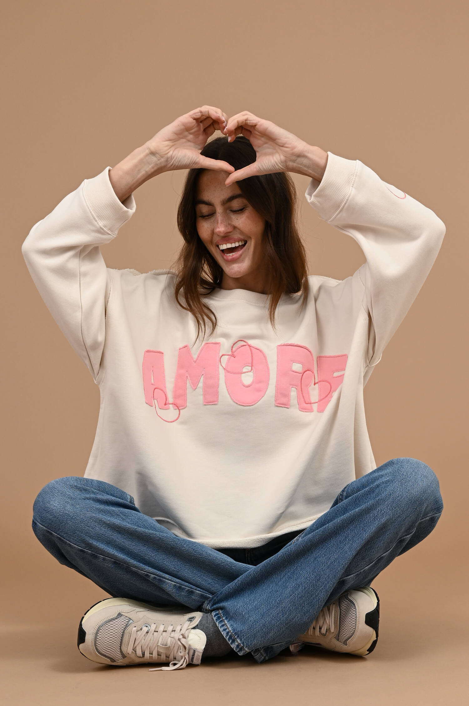 Sweater AMORE in Ecrubeige