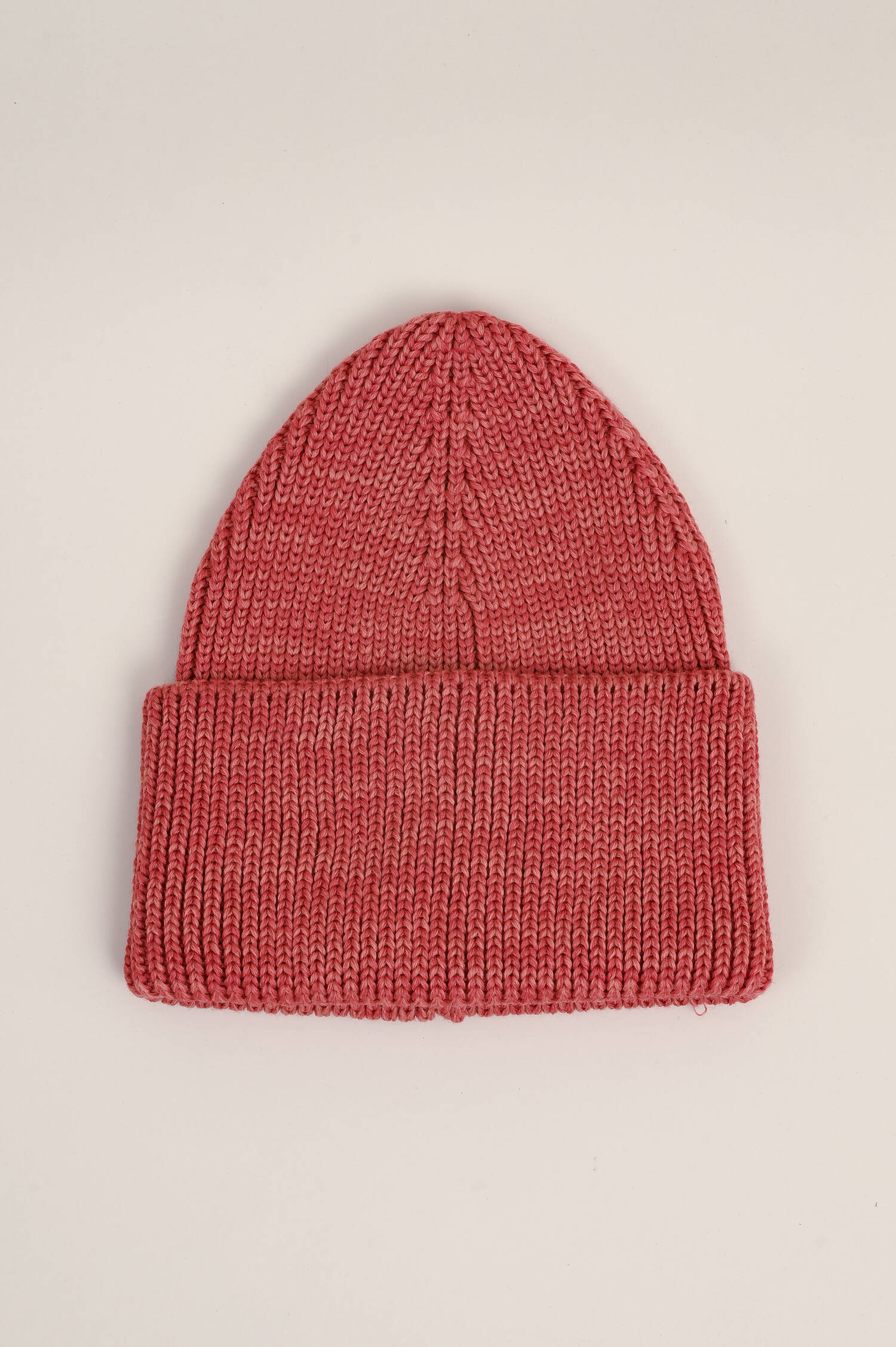 Mütze CEES aus Bio Wolle in Beigerot meliert Mütze CEES aus Bio Wolle in Beigerot meliert