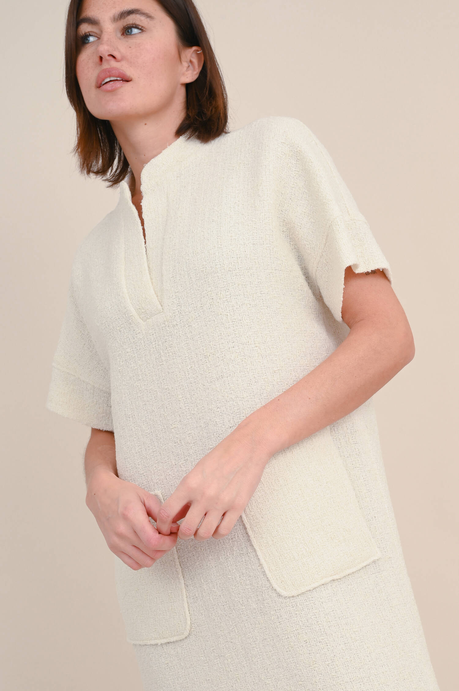 Bouclé Kleid in Creme