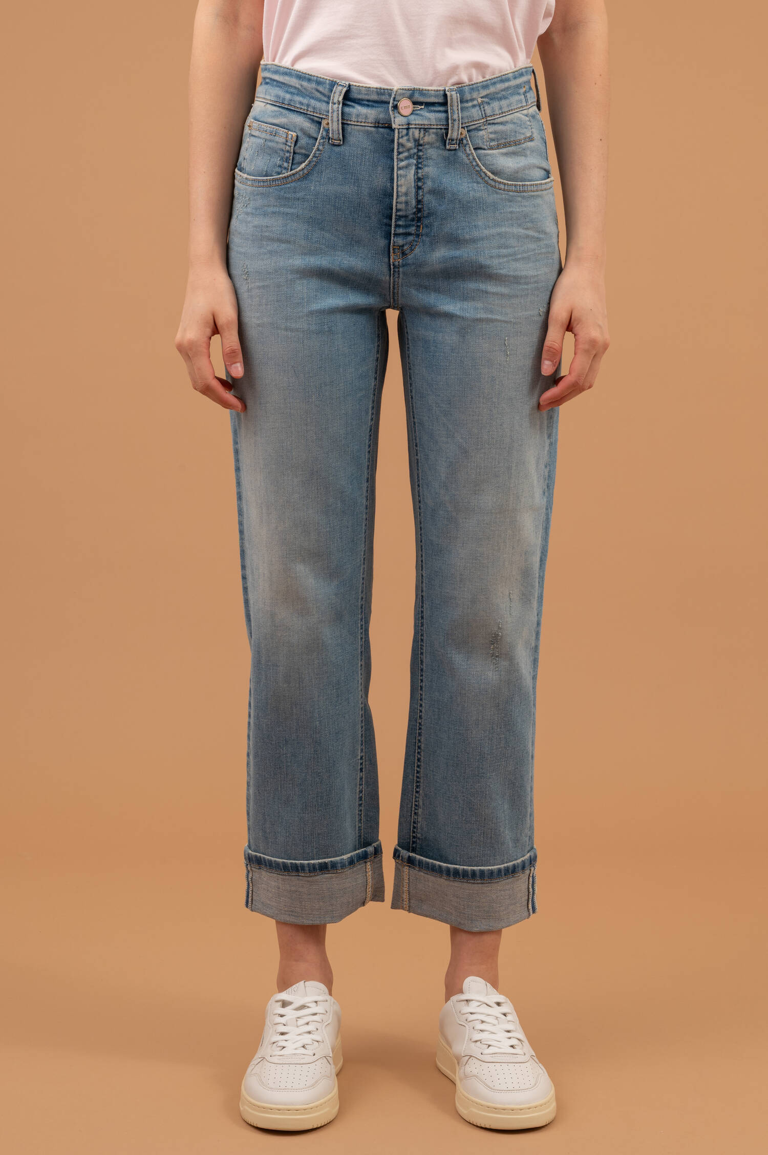 Relaxed Jeans GAIA in Summer Tea Washed Blau