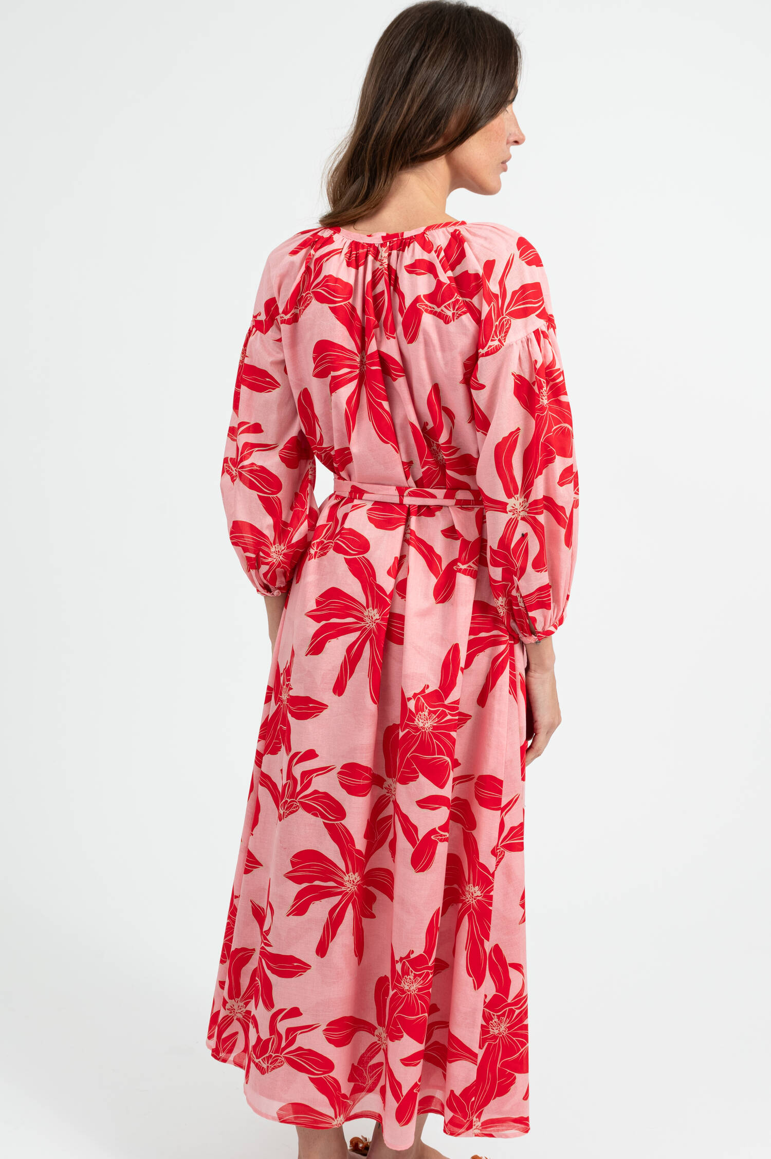 Kleid AVA mit Blumenprint in Rosa/Rot