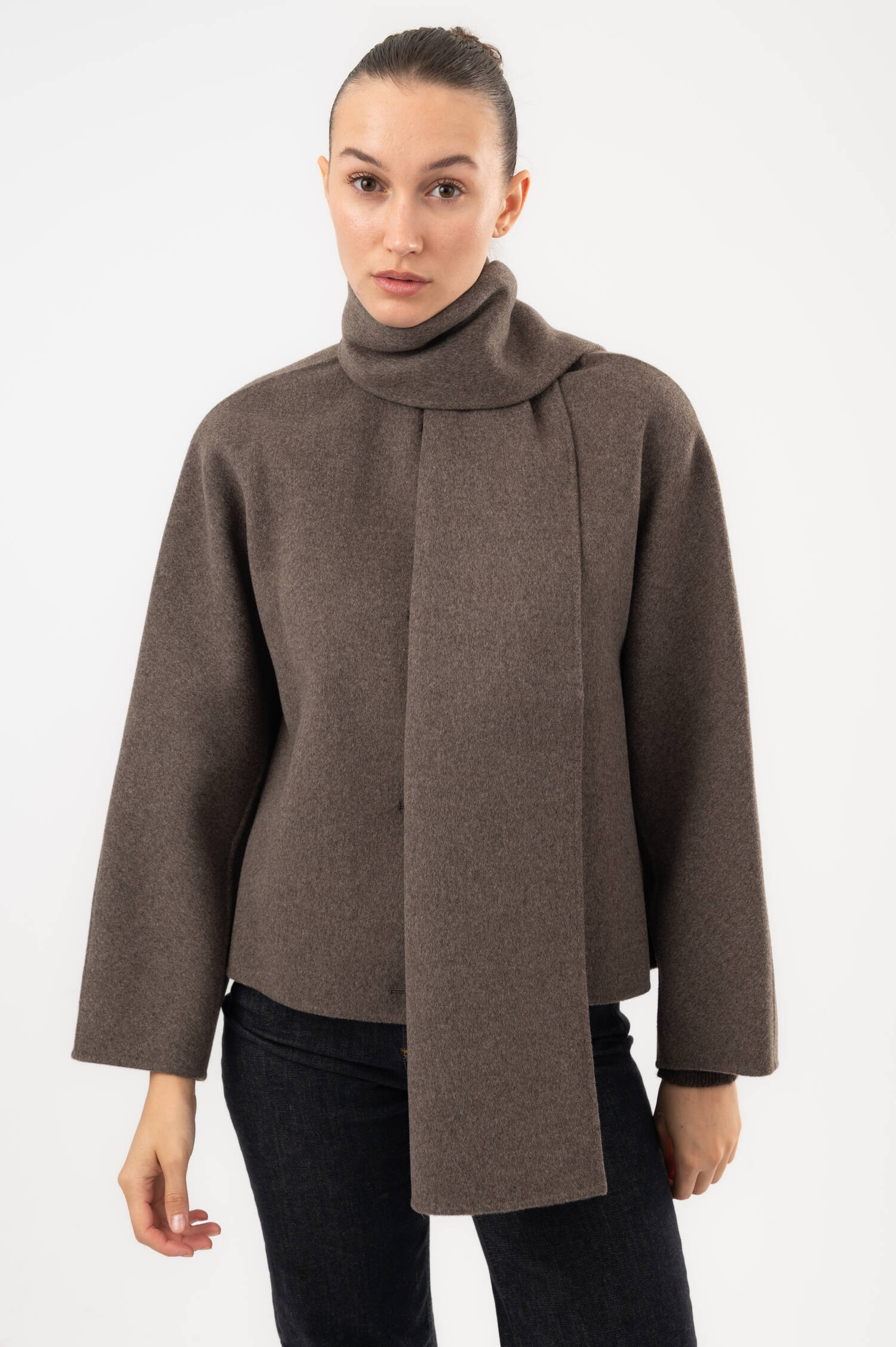 Wolljacke KATE mit Schal in Grau