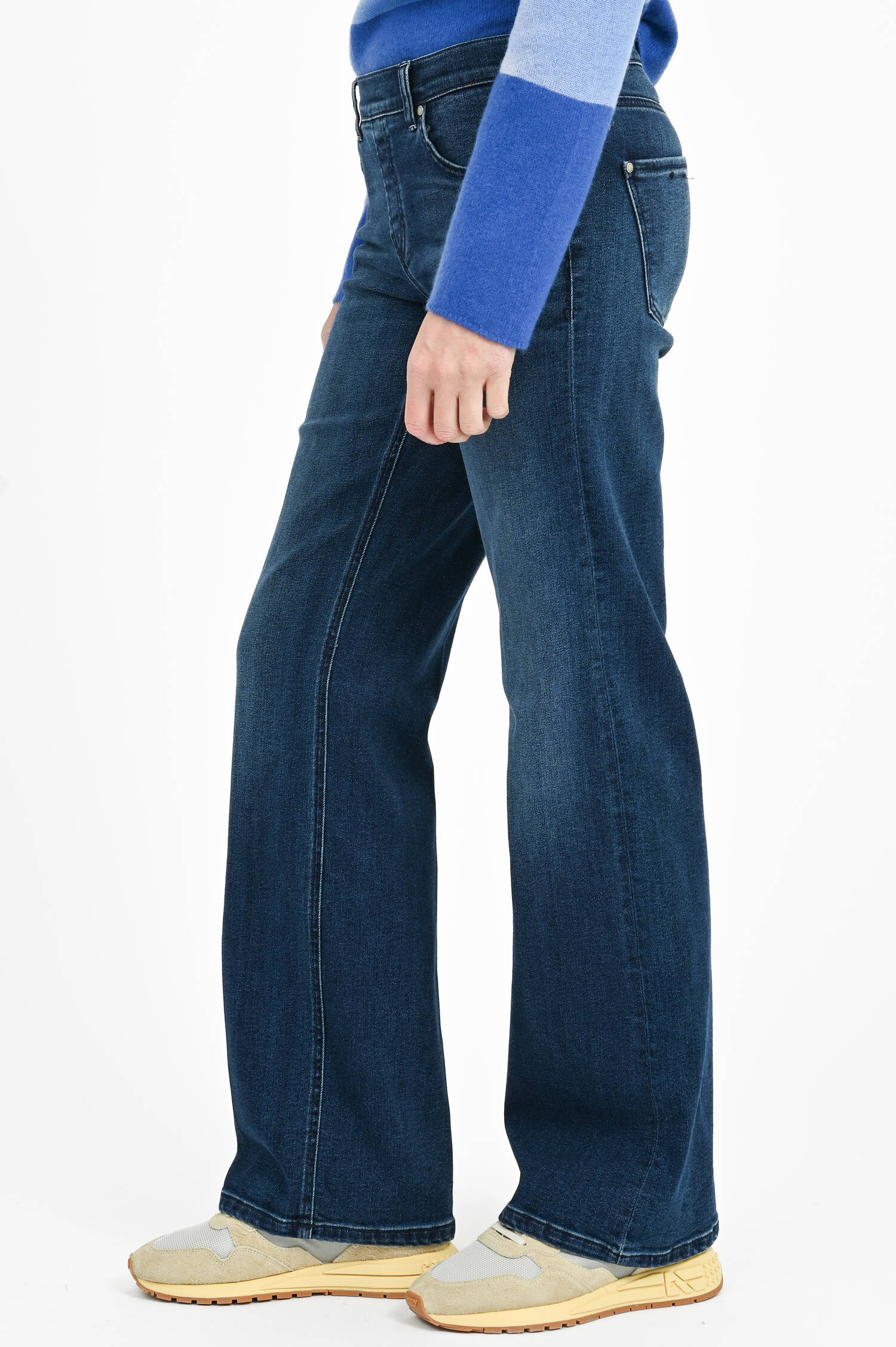 Straight-Leg-Jeans TESS in Dark Blue Straight-Leg-Jeans TESS in Dark Blue