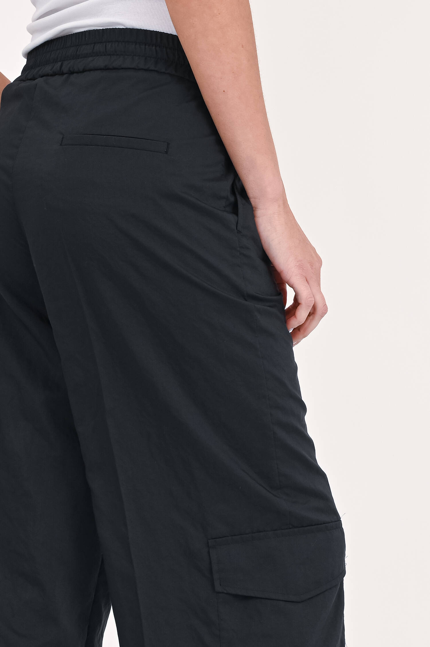 Wide-Leg Hose AMILIA in Schwarz