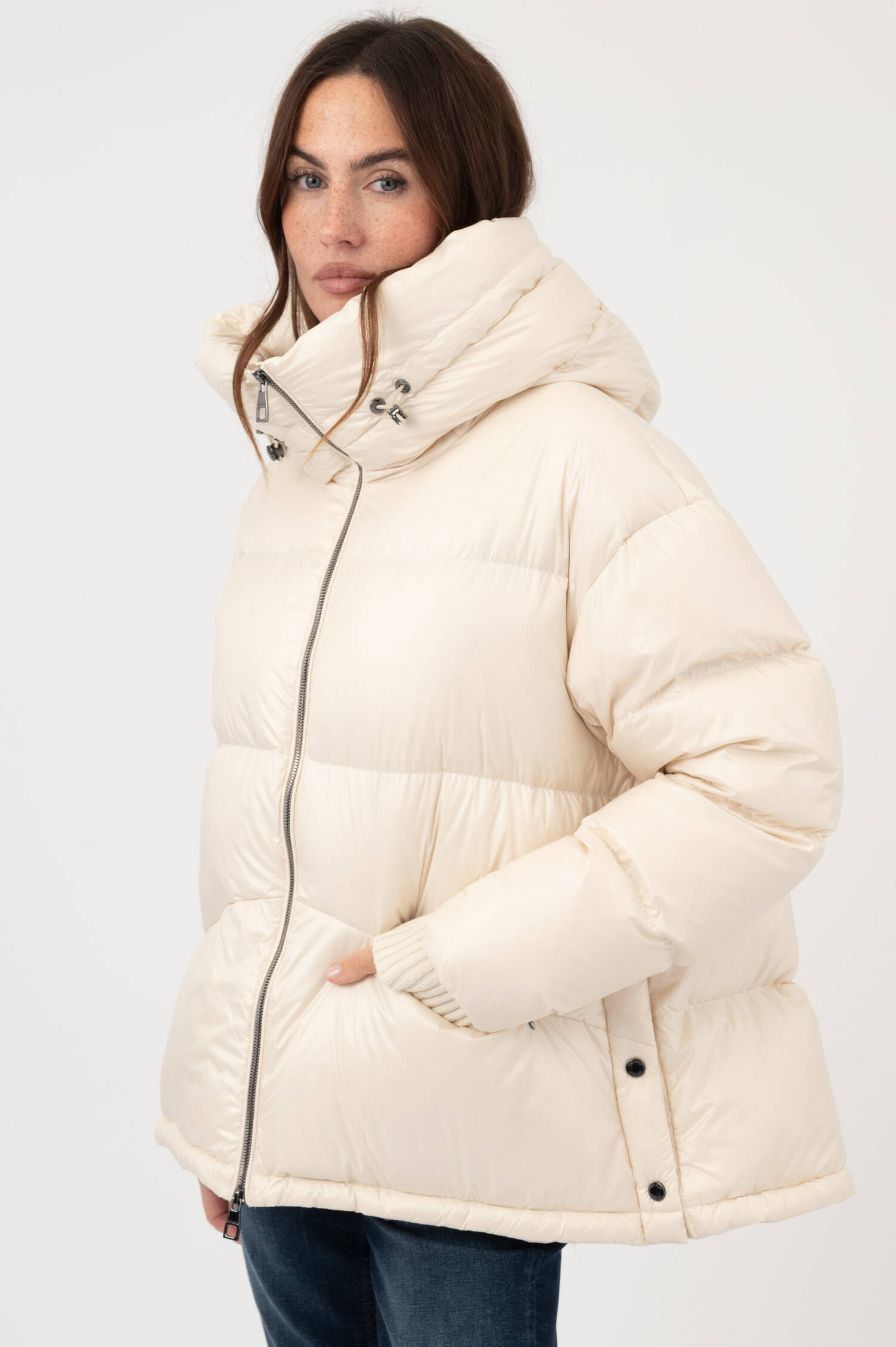 Daunensteppjacke LONDRA in Beige Daunensteppjacke LONDRA in Beige