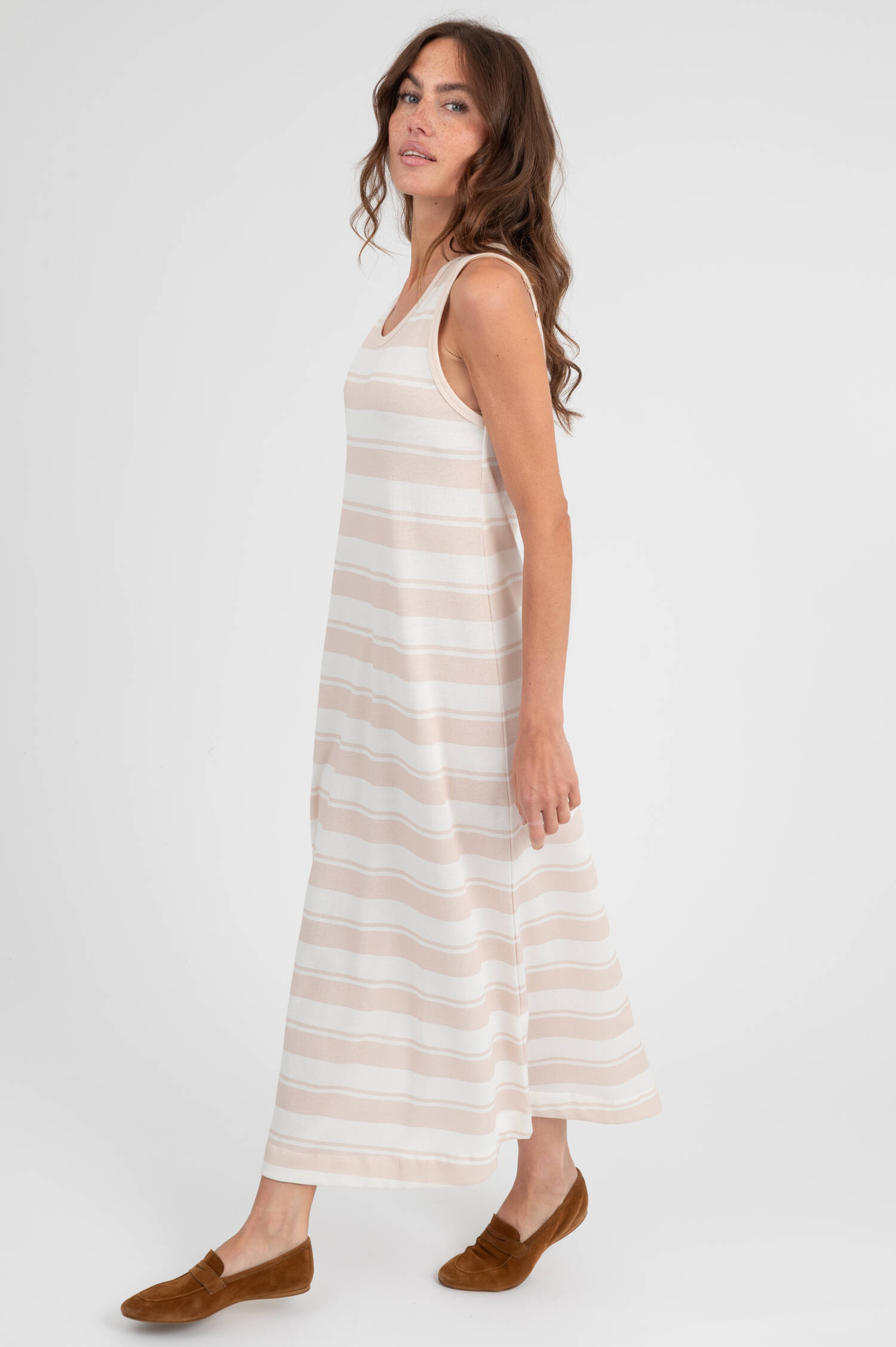Langes Kleid mit Streifen in Weiß/Beige
