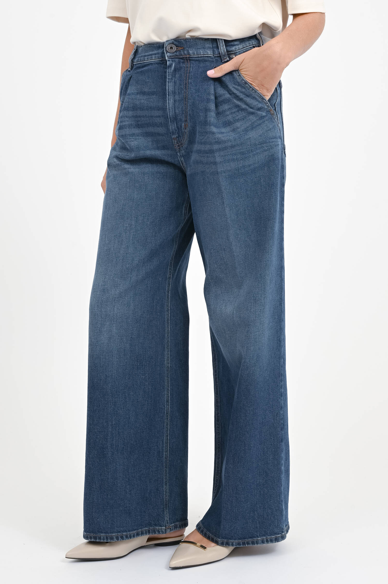 Jeans ORTLES mit Qutschfalte in Dark Blue Jeans ORTLES mit Qutschfalte in Dark Blue