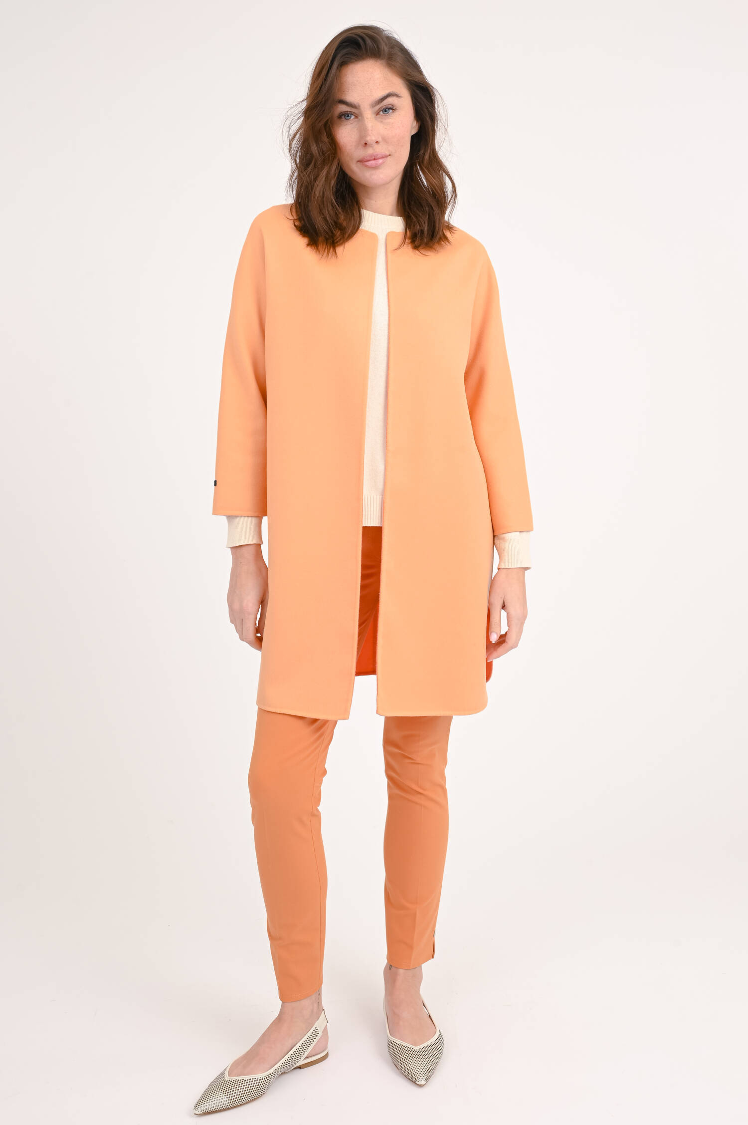 Wendemantel aus Wolle in Orange Bloom