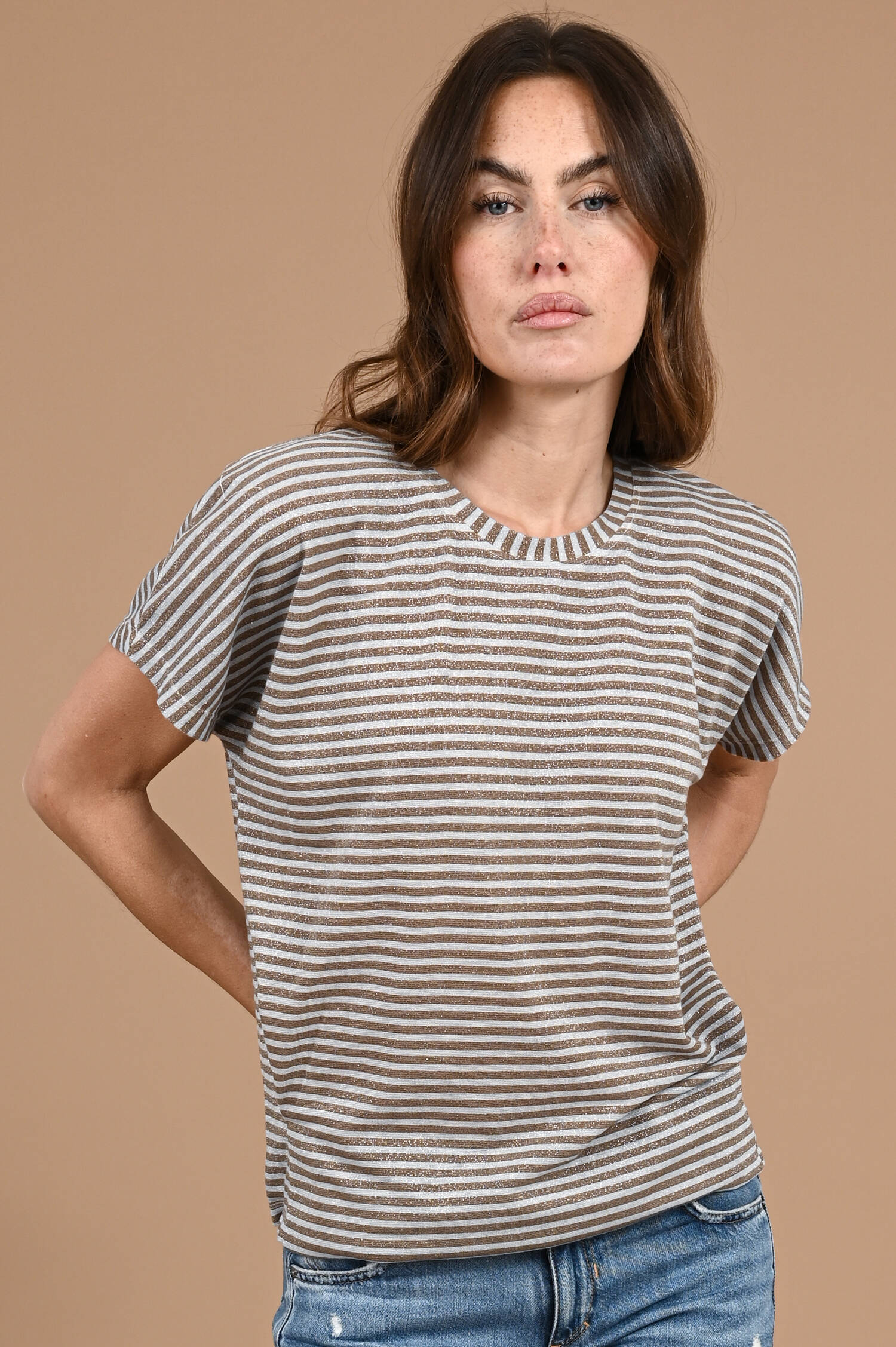 T-Shirt PAMAYU in Braun/Grau gestreift T-Shirt PAMAYU in Braun/Grau gestreift