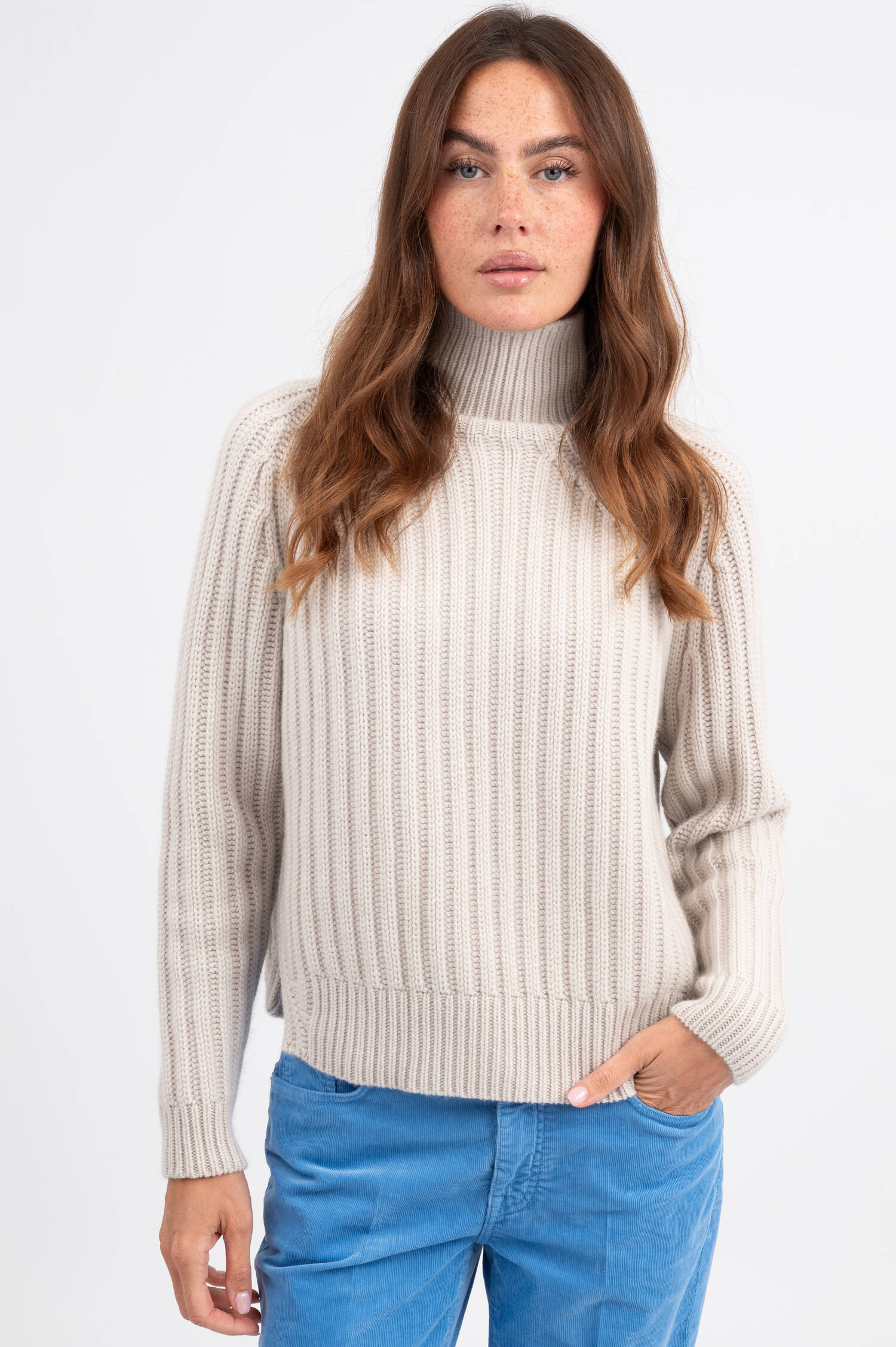 Rollkragen Rippstrick Pullover in Beige Rollkragen Rippstrick Pullover in Beige