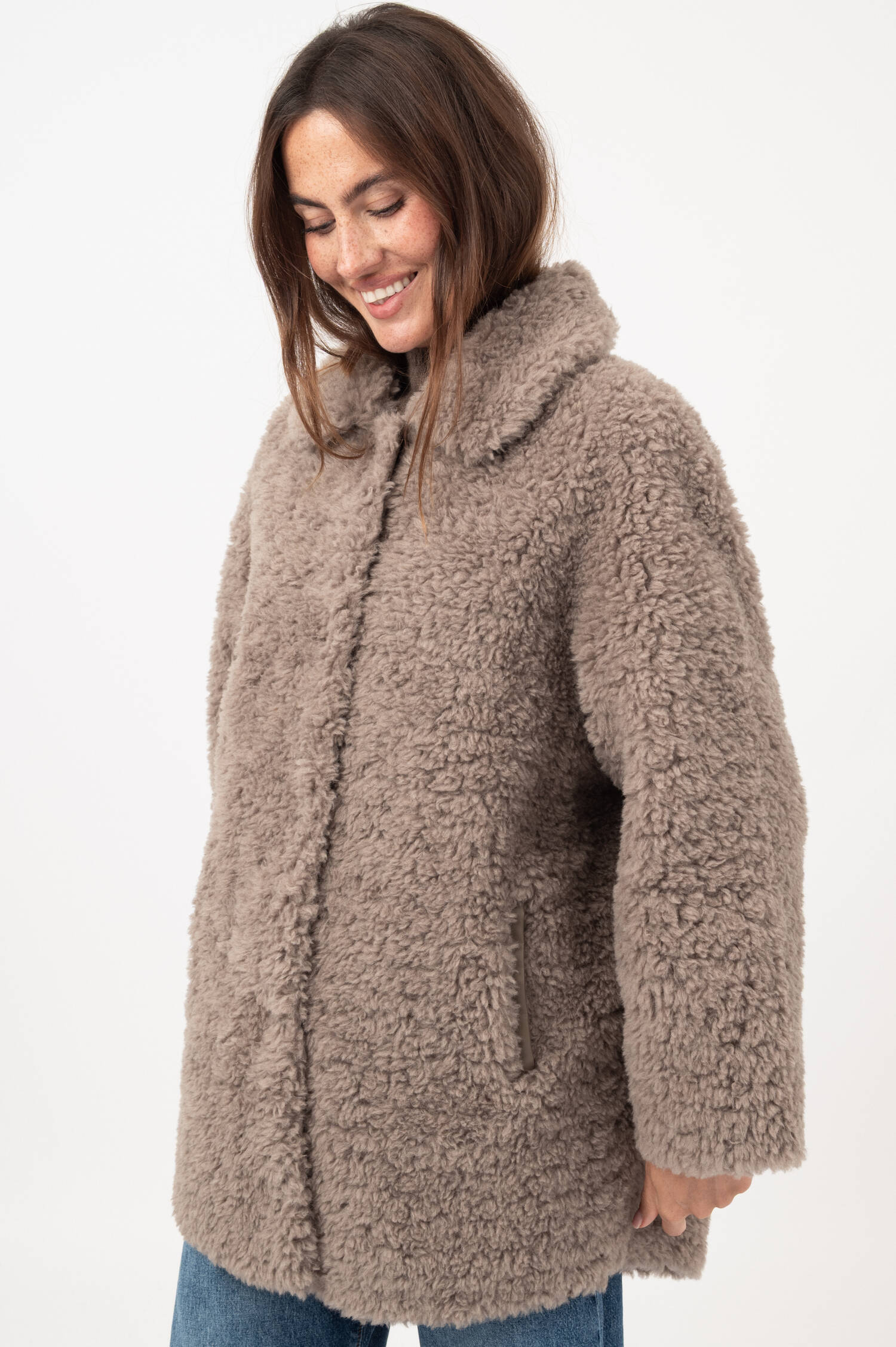 Woll-Mix-Teddy-Mantel in Taupe Woll-Mix-Teddy-Mantel in Taupe