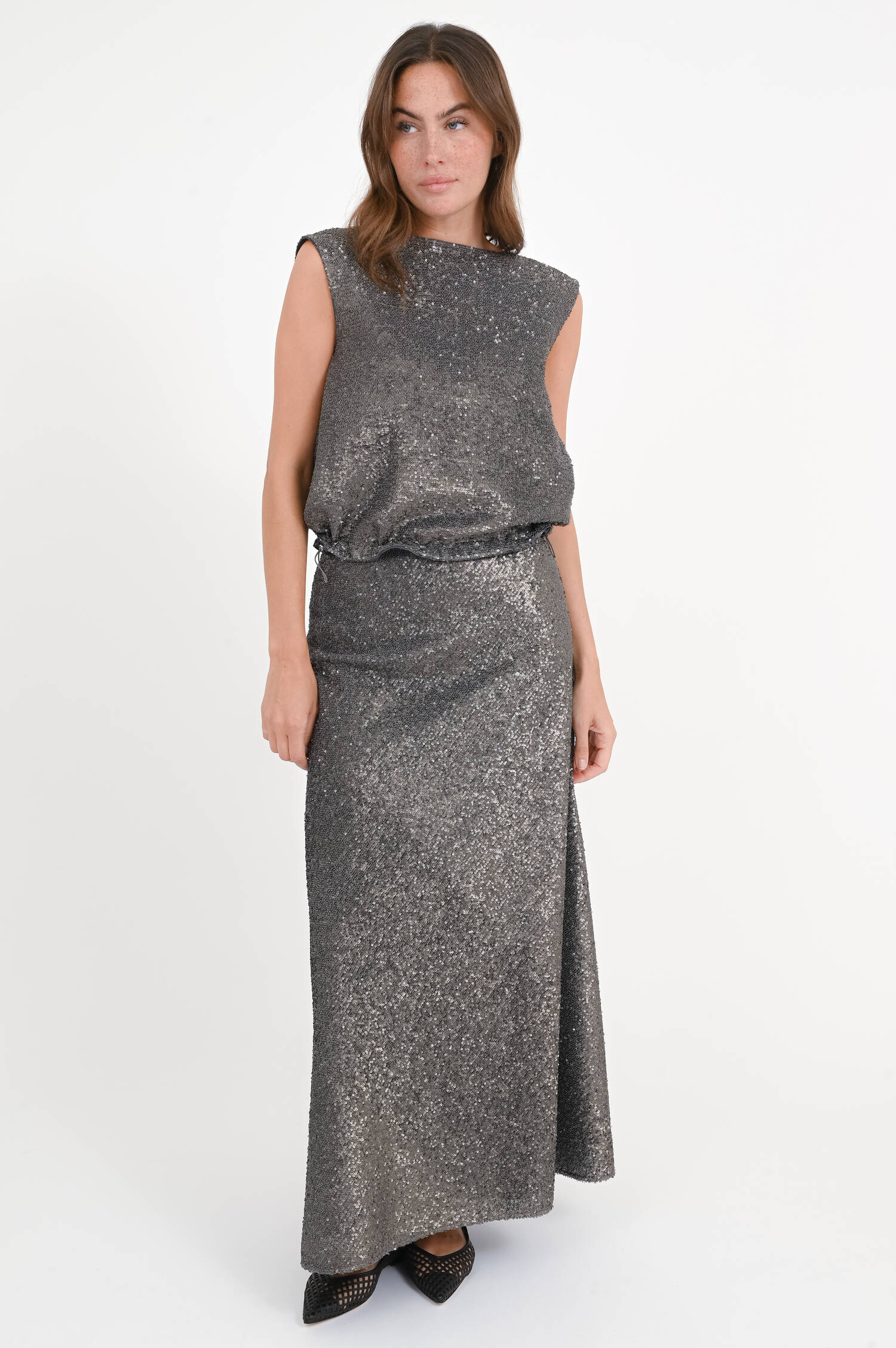 Blusentop mit Allover Pailletten in Ferro Blusentop mit Allover Pailletten in Ferro