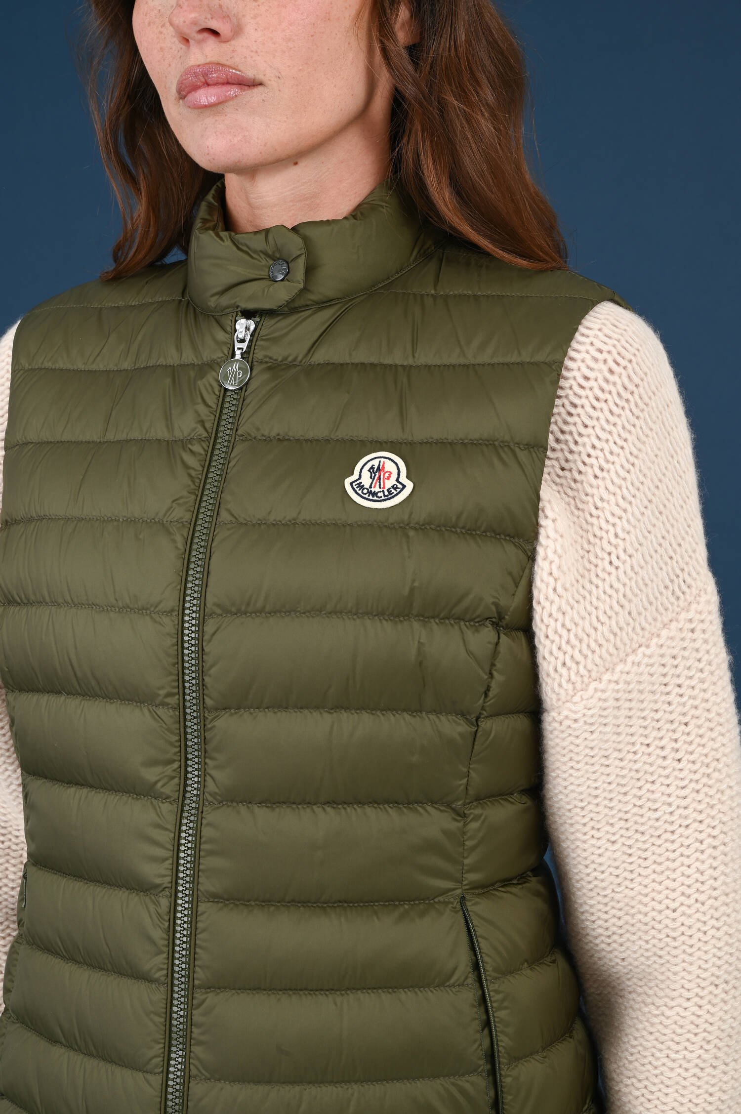 Daunengilet IGENS in Oliv