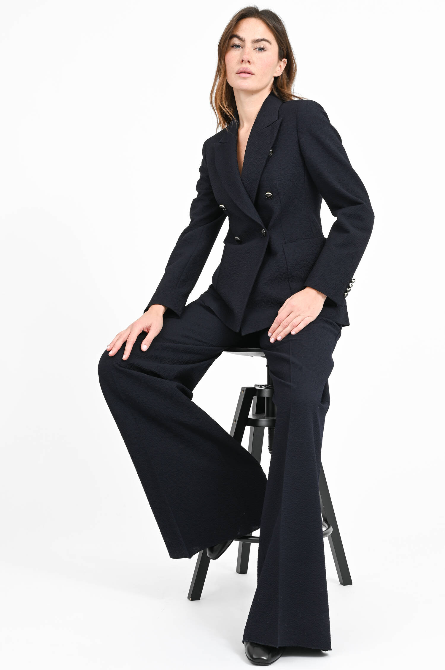 Zweireihiger Blazer in Krepp-Optik in Ultramarine Zweireihiger Blazer in Krepp-Optik in Ultramarine