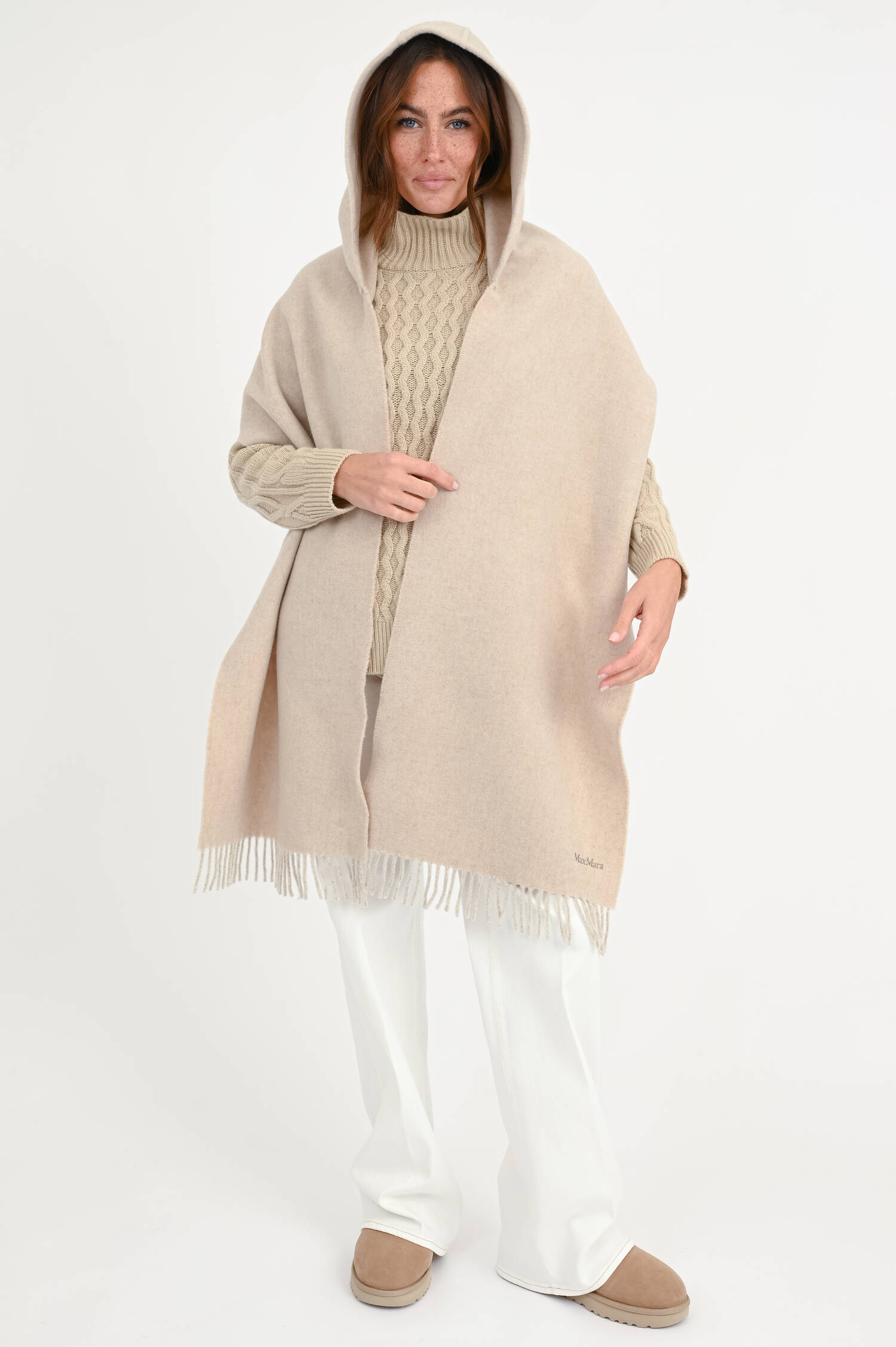 Schalhaube ZENA in Beige